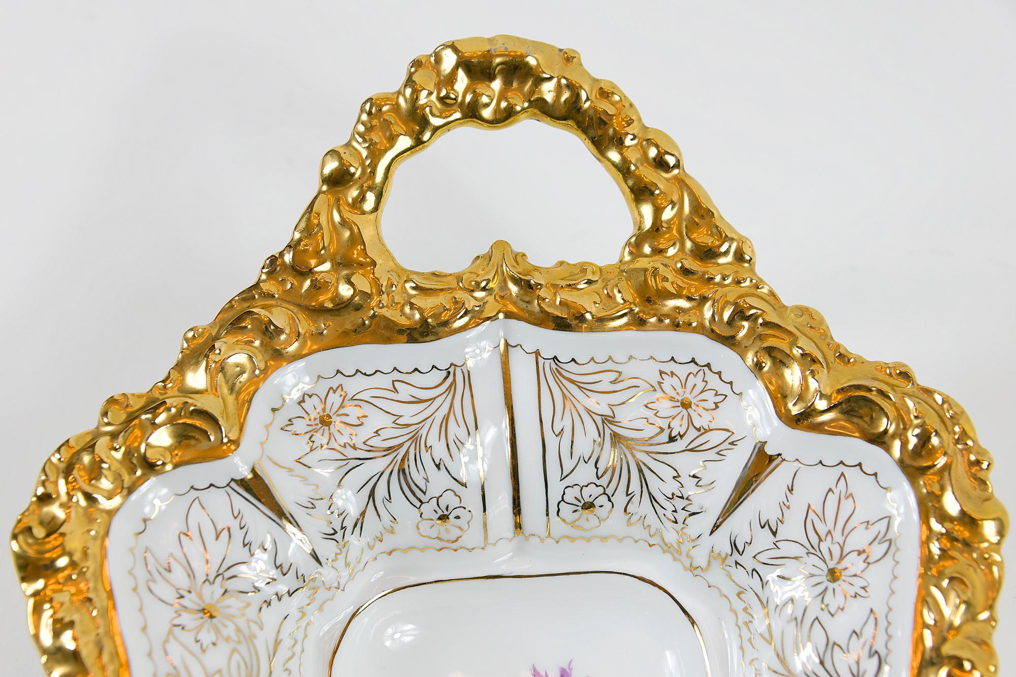 Meissen Porcelain Deep Cabinet Plate or Bowl with Handles In Excellent Condition In Vilnius, LT