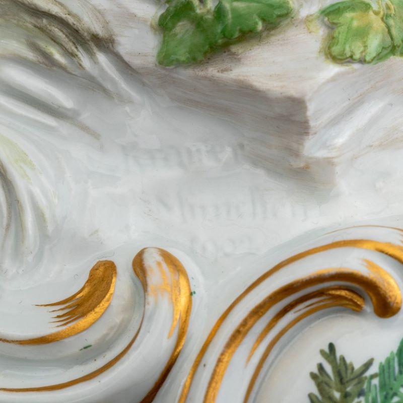 Piqueur équestre en porcelaine de Meissen en vente 6
