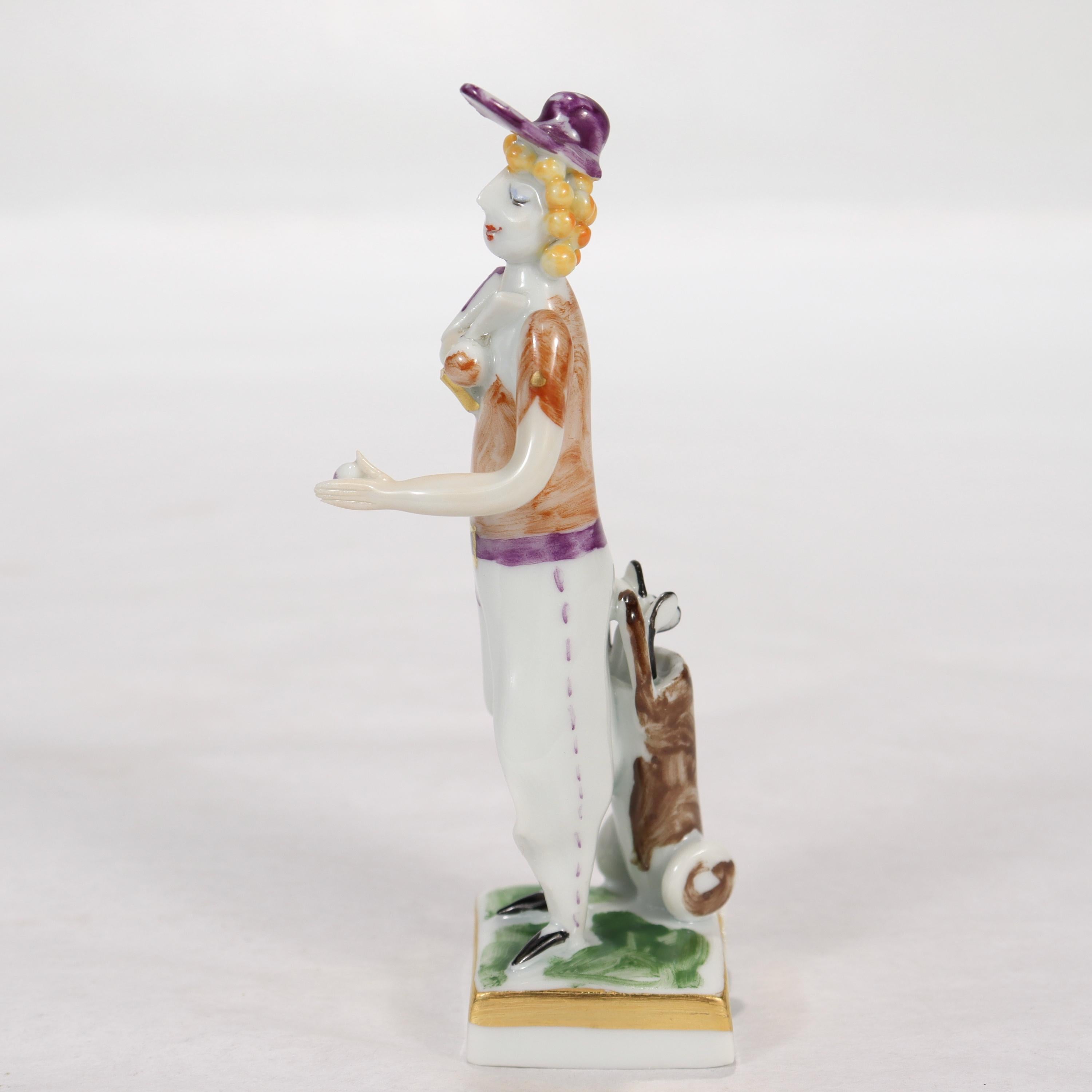 Allemand Figurine de golfeuse féminine en porcelaine de Meissen par Peter Strang en vente