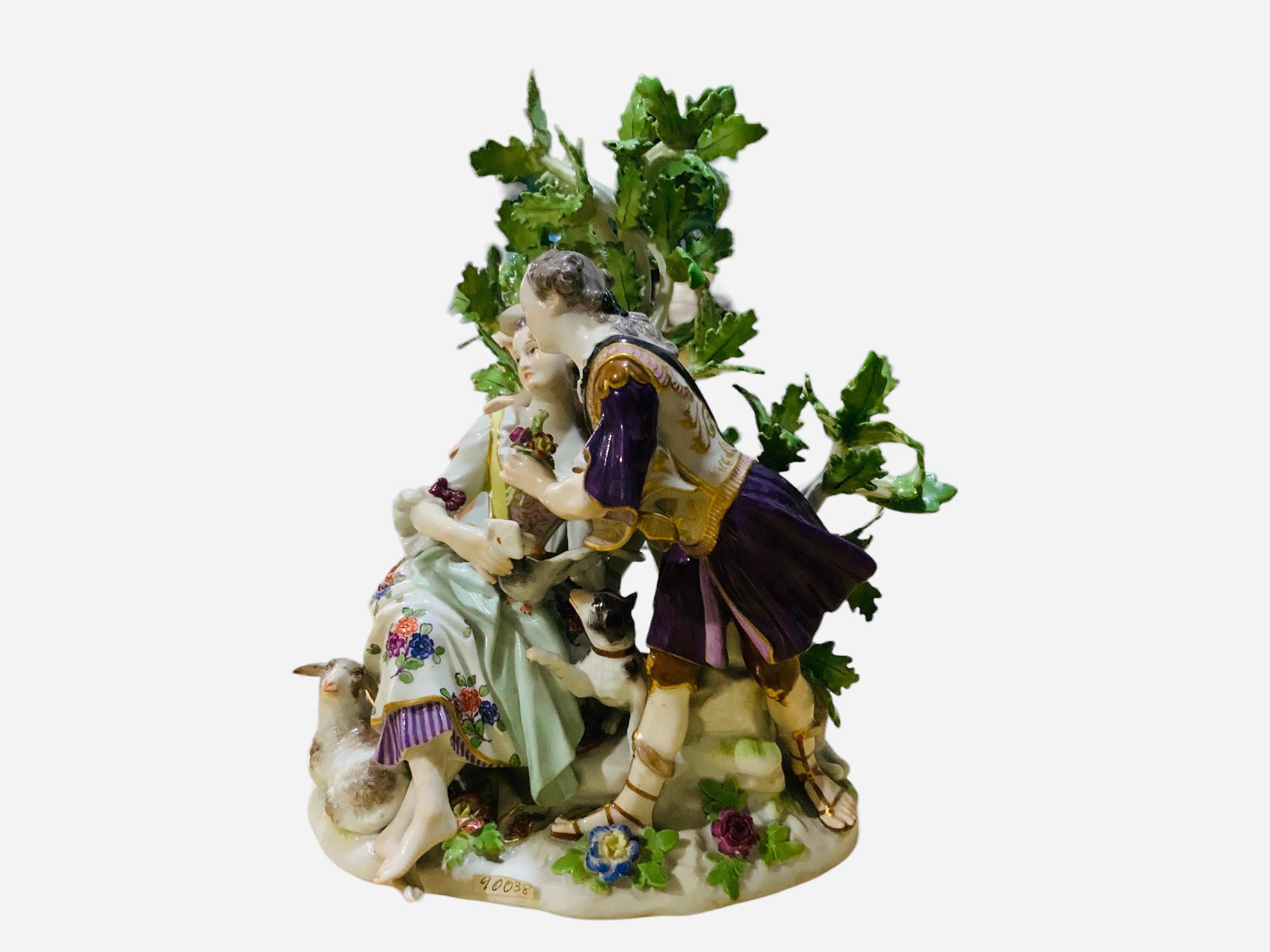 Grupo de figuras de porcelana de Meissen de una pastora y un soldado Pintado a mano en venta