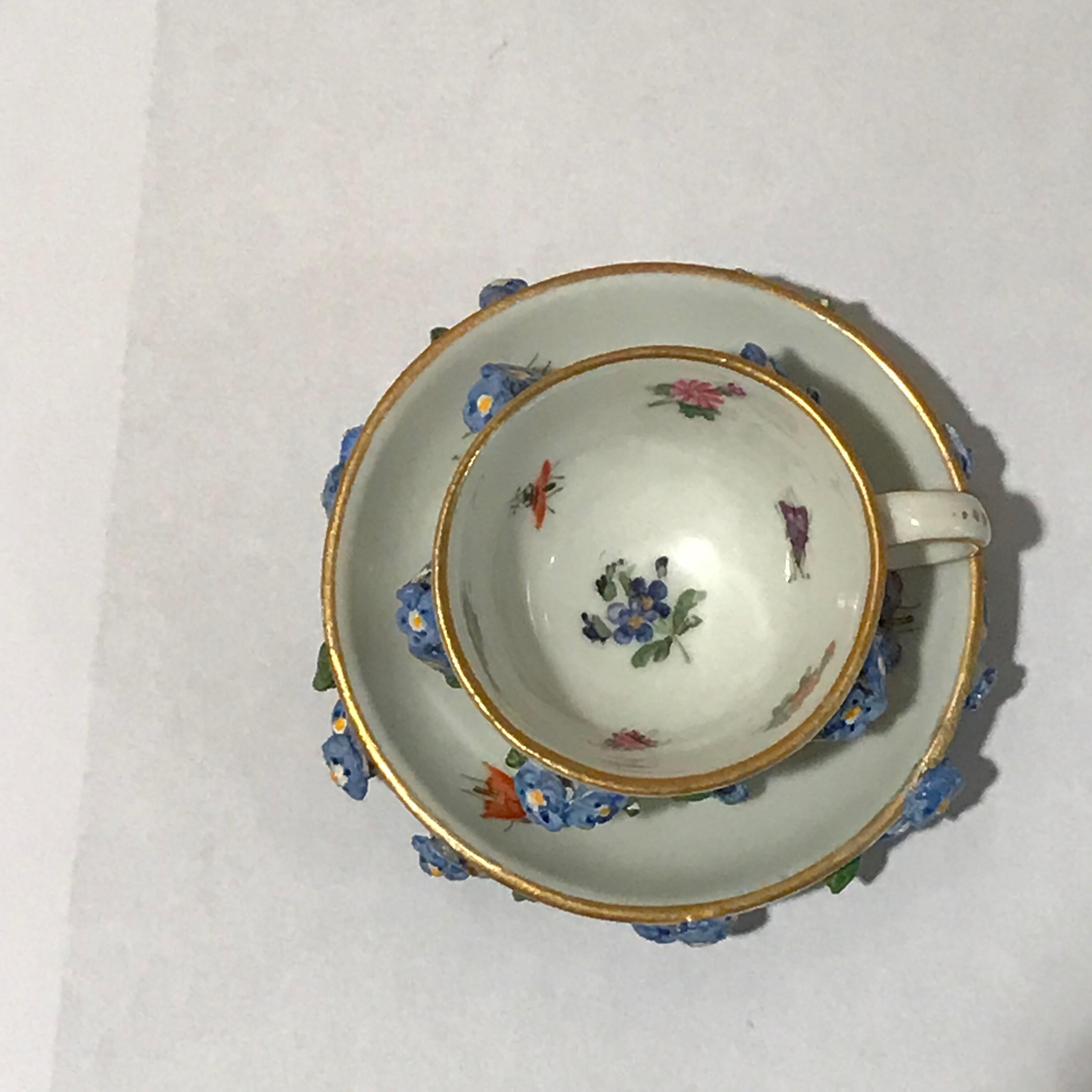 Meissen Porcelain 'Forget Me Not' Tea Set For Sale 1