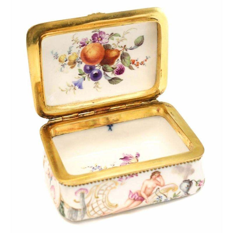 Meissen Porcelain & Guilt Silver Snuff Box, C1850 1