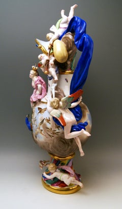 Meissen Porcelain Huge Ewer Jug Air by Kaendler Model 327 Made 19th Century