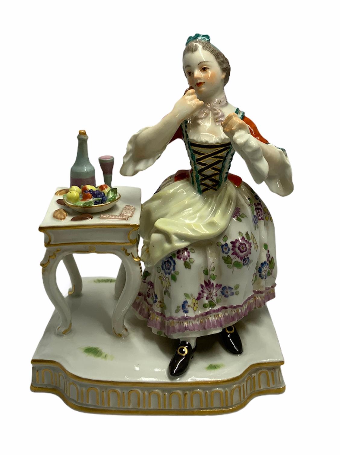 Meissen Porcelain Lady Figurine Enjoying a Meal In Good Condition In Guaynabo, PR