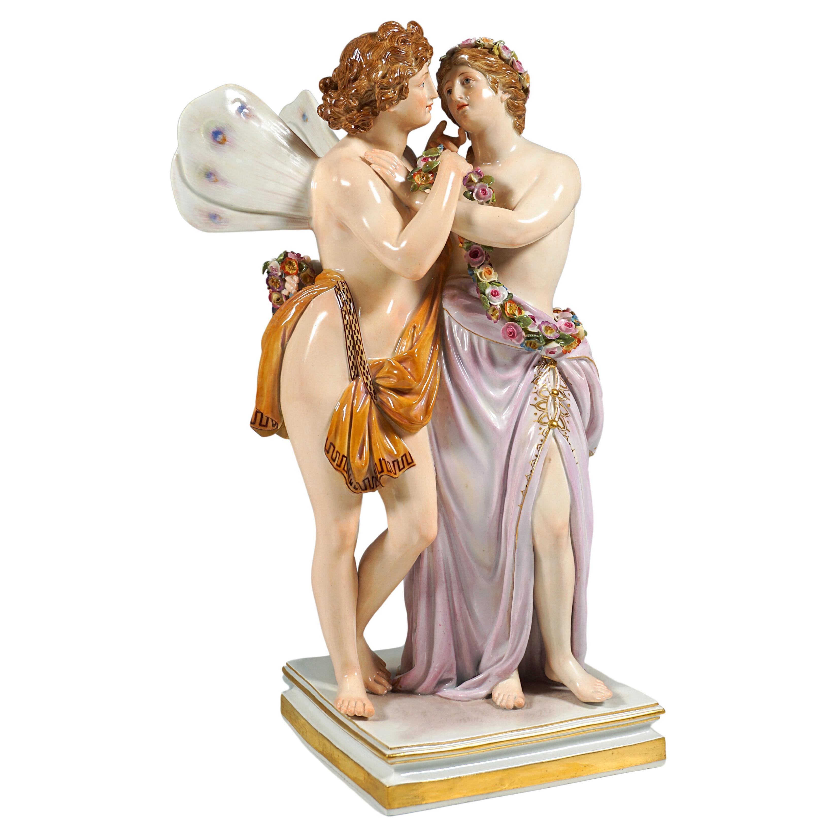 Meissen Porcelain Large Figurine Group 'Zephyr & Flora' By C.G. Juechtzer C.1860 For Sale