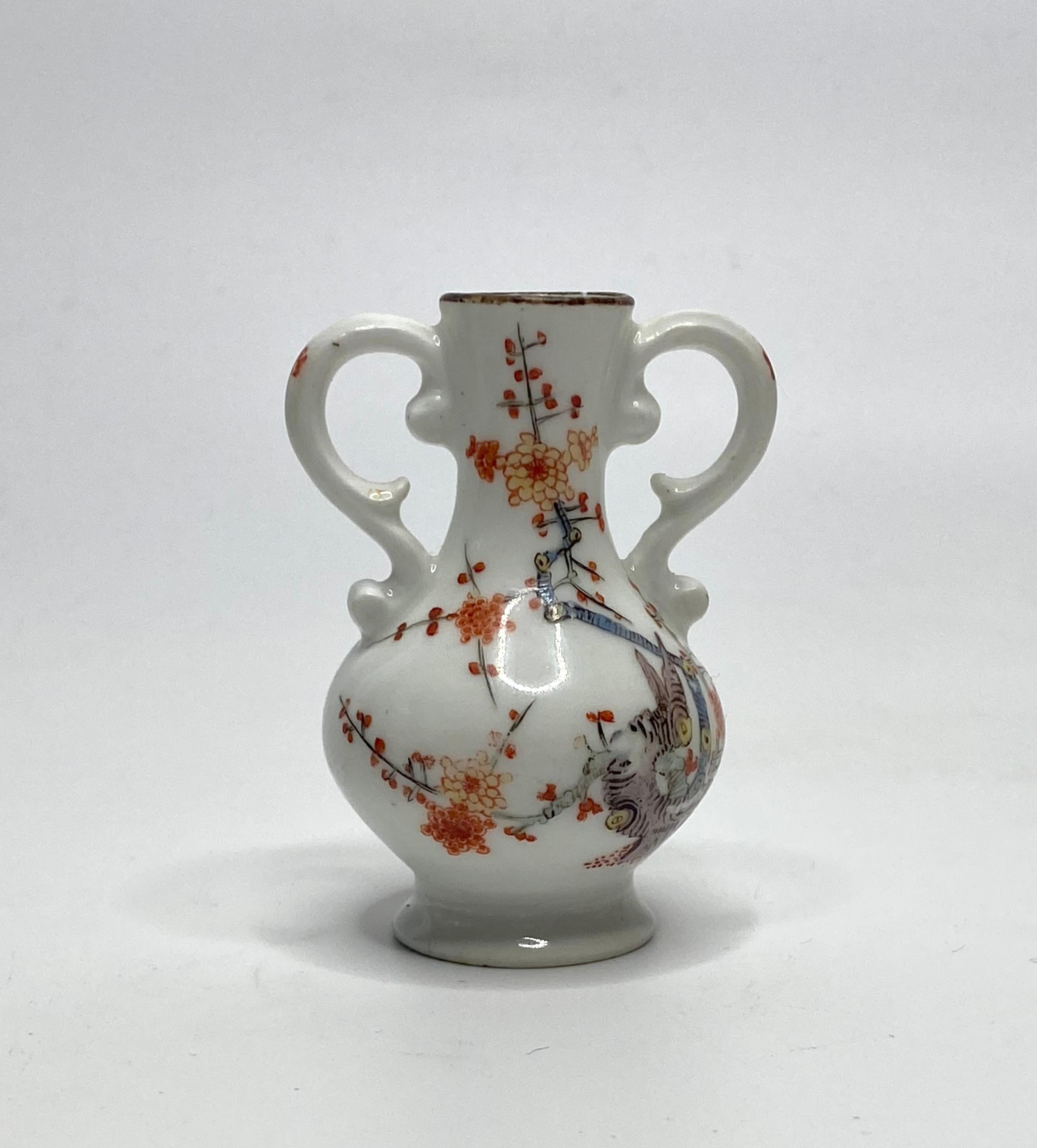 Georgian Meissen porcelain miniature vase, Kakiemon, c. 1735.