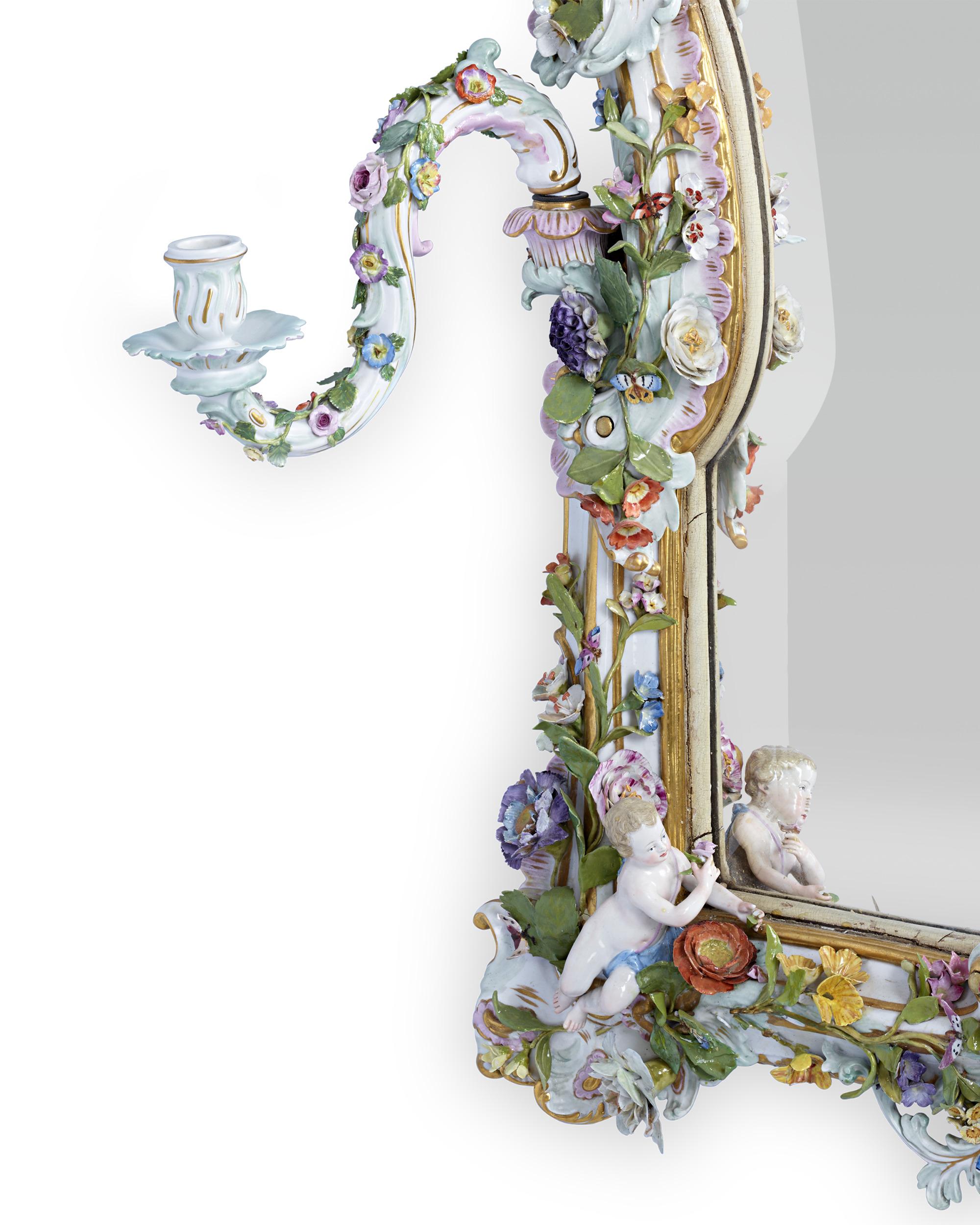 Meissener Porzellan-Spiegel (Rokoko) im Angebot