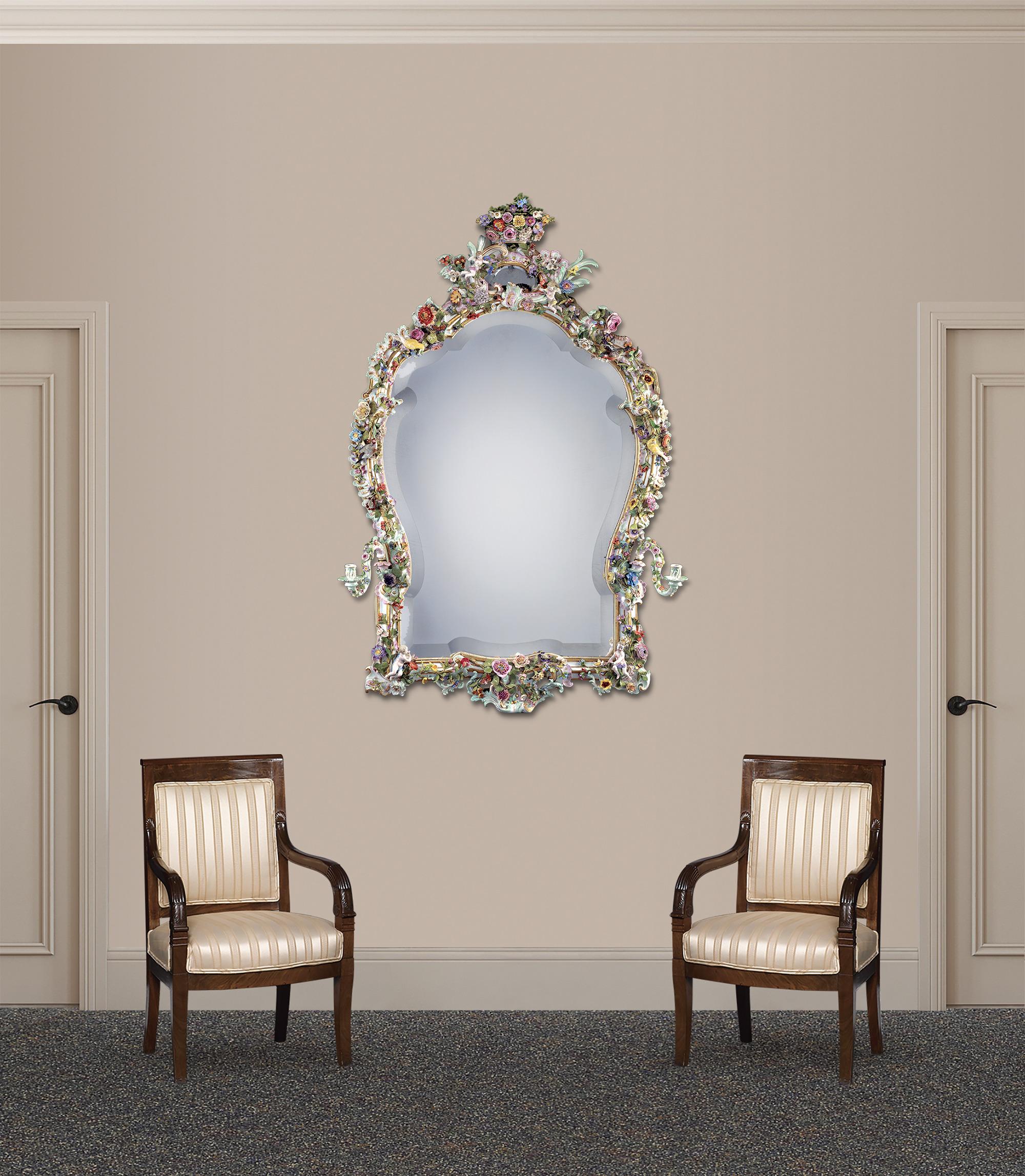 Rococo Miroir en porcelaine de Meissen en vente