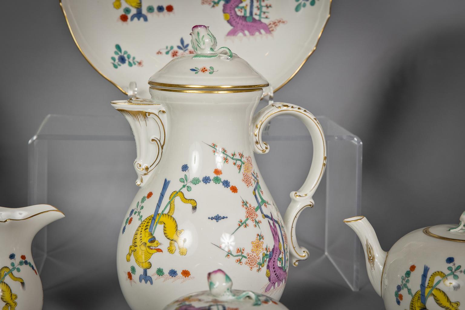 Meissen Porcelain 'Old Rich Yellow Lion' Tee- und Kaffeeservice, um 1900 im Angebot 2