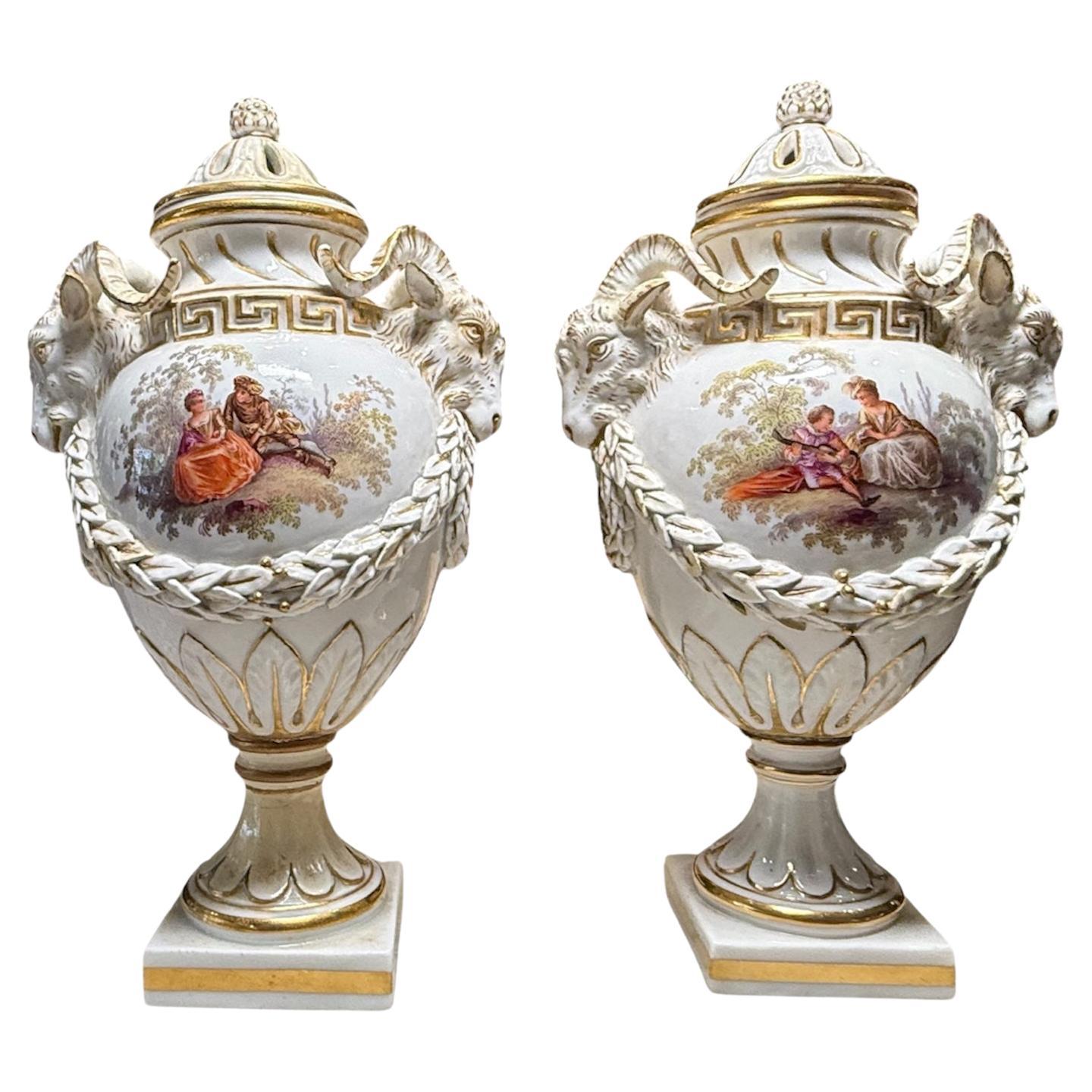 Meissen Porcelain Pair Of  Potpourri's Urn Vases For Sale