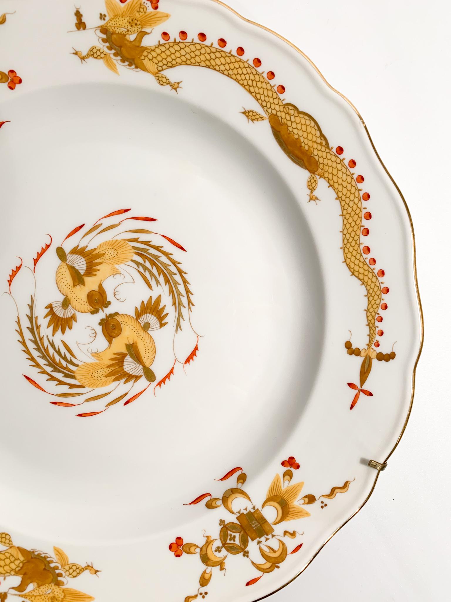 Meissen Porcelain Teller Gold Hofdrache Marke 1850-1925 im Zustand „Gut“ in Milano, MI