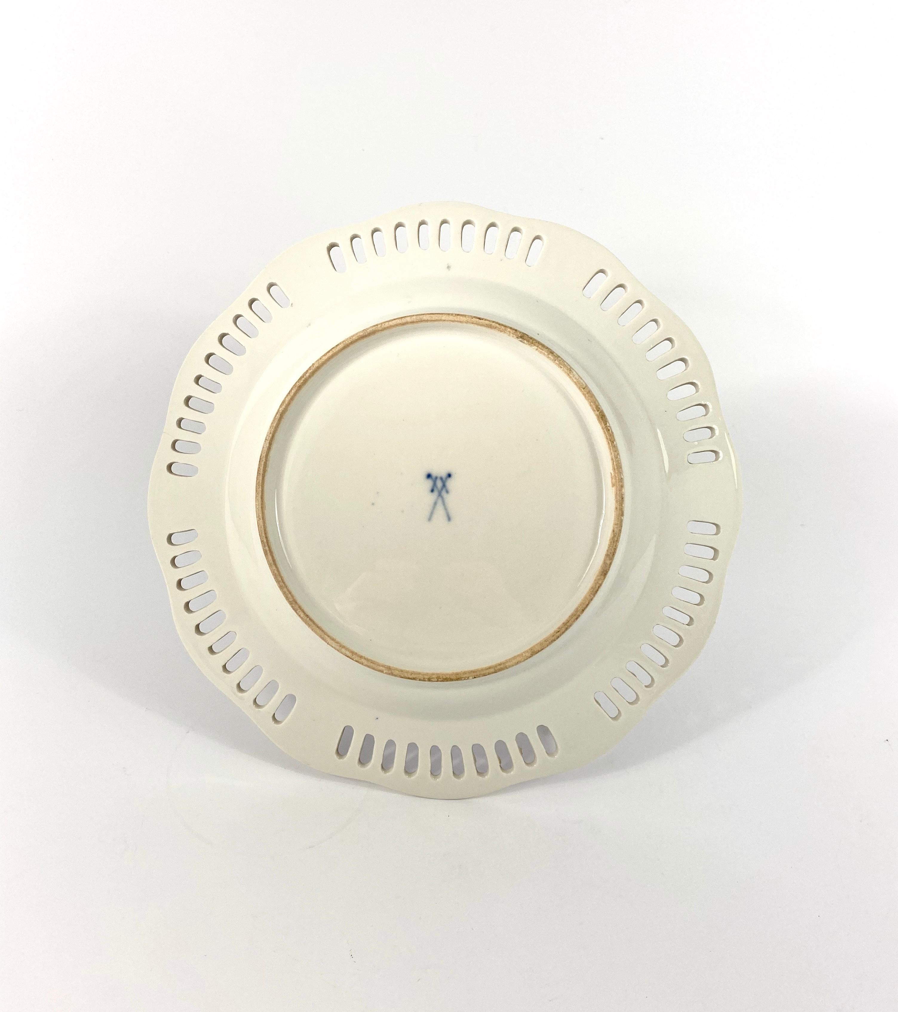 Meissen Porcelain Reticulated Plate, circa 1850 In Good Condition In Gargrave, North Yorkshire