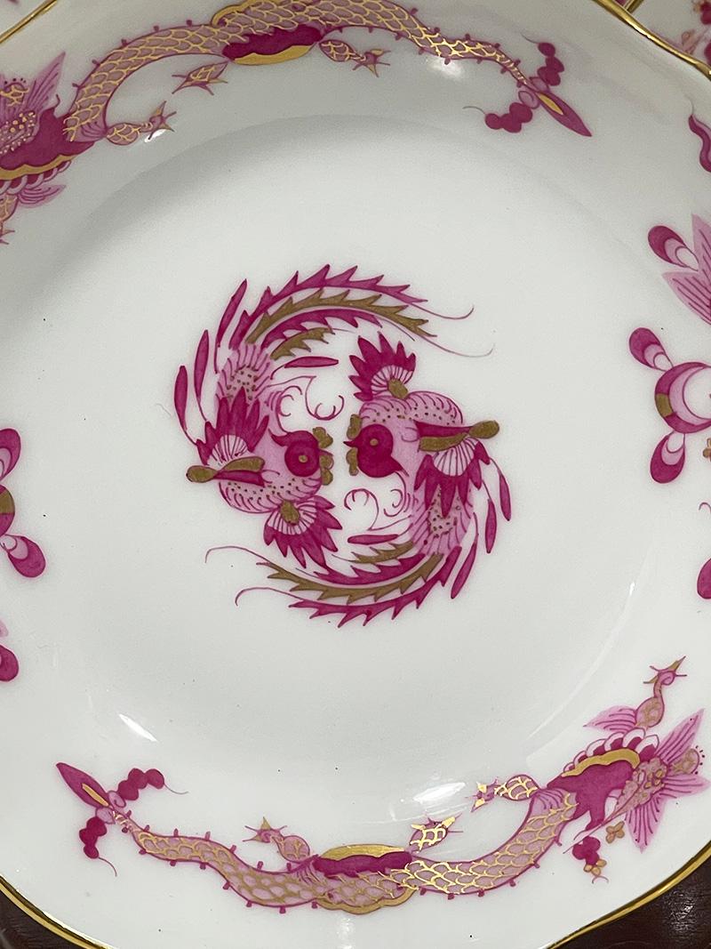 Tazze e piattini Rich Court Dragon di Meissen Porcelain, Germania 1960 in vendita 5