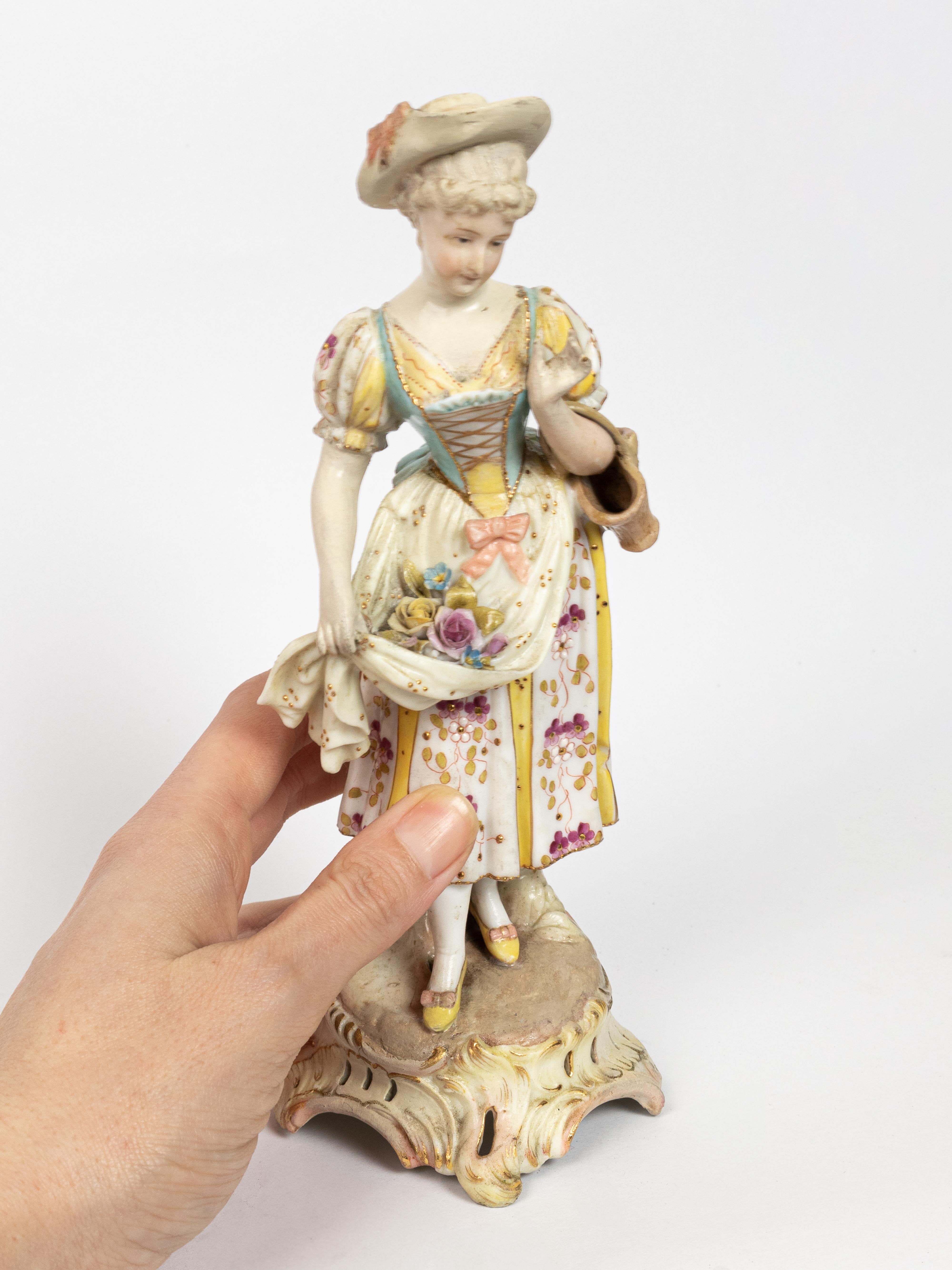 Meissen Porcelain Rococo Couple Figurines, Germany, 19th Century For Sale 4