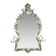 Miroir rococo en porcelaine de Meissen