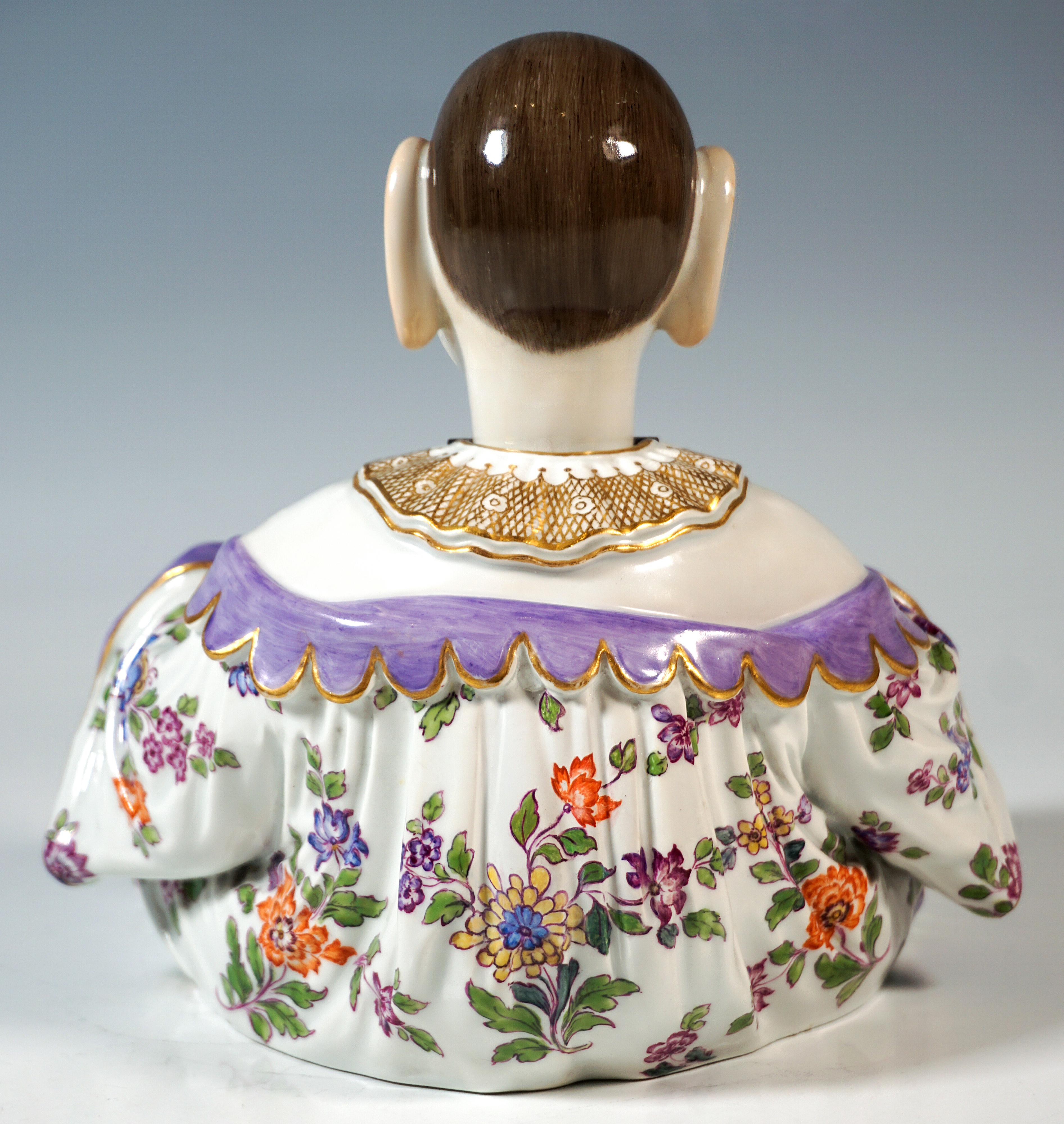 Meissen Porcelain, Figura de Buda sentado como pagoda contoneándose, Por Kaendler, Ca 1860 Barroco en venta