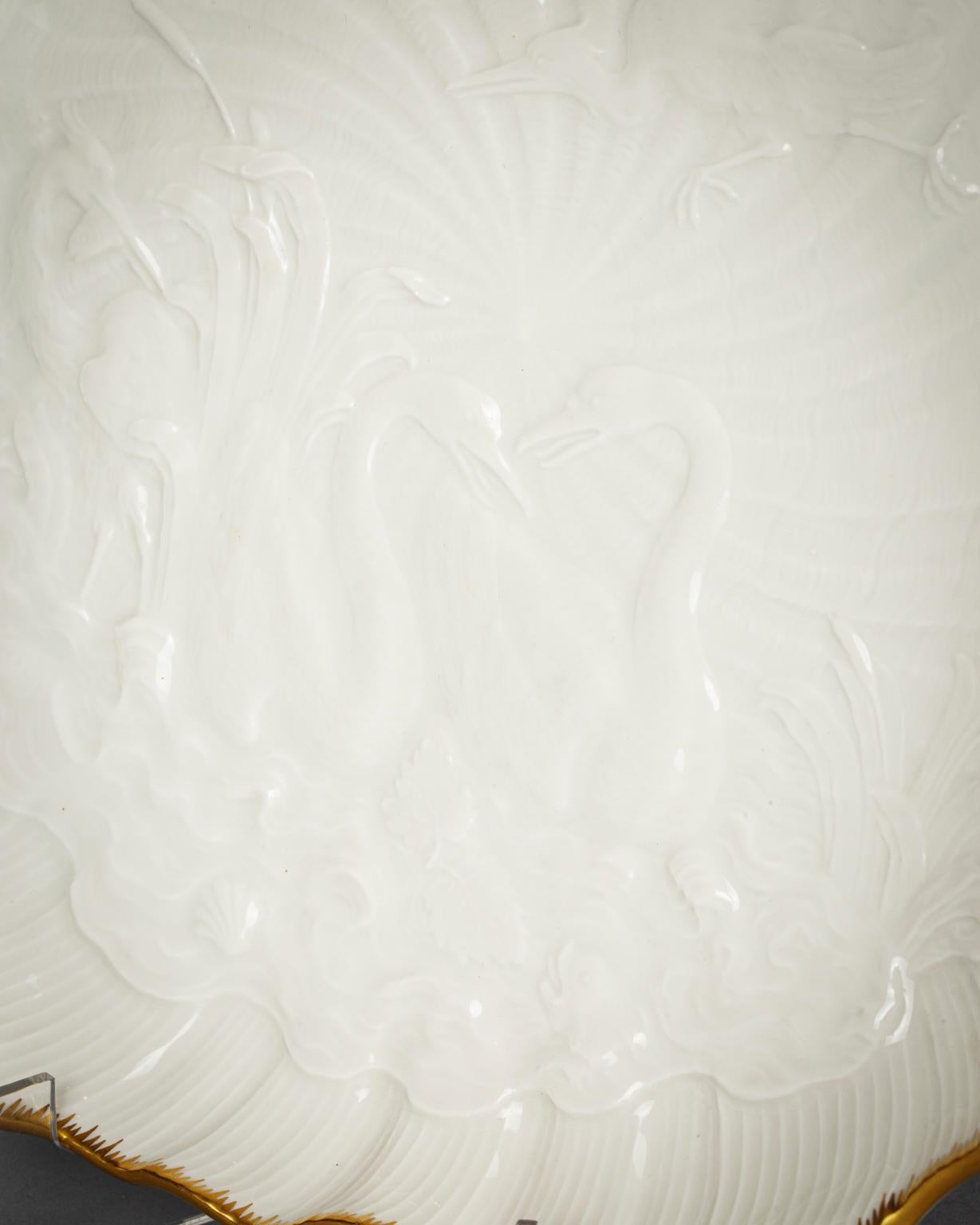 Meissen Porcelain 'Swan Service' Schale, 20. Jahrhundert im Zustand „Gut“ im Angebot in New York, NY