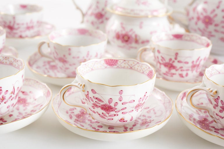 Meissen Porcelain Tea / Coffee Service / 12 People For Sale 3
