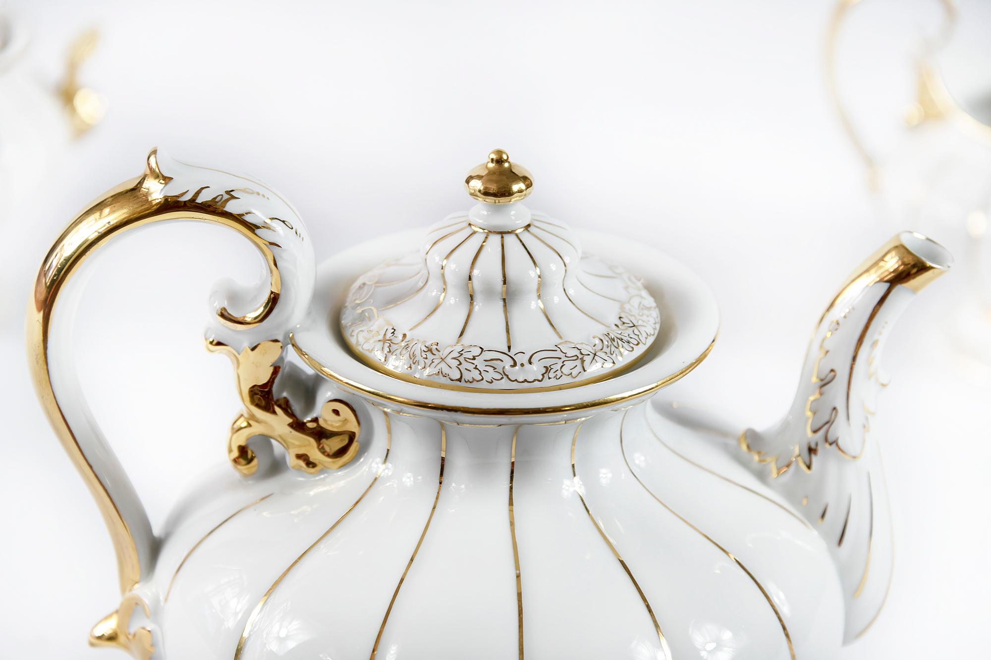 Mid-Century Modern Meissen Porcelain Tea Set