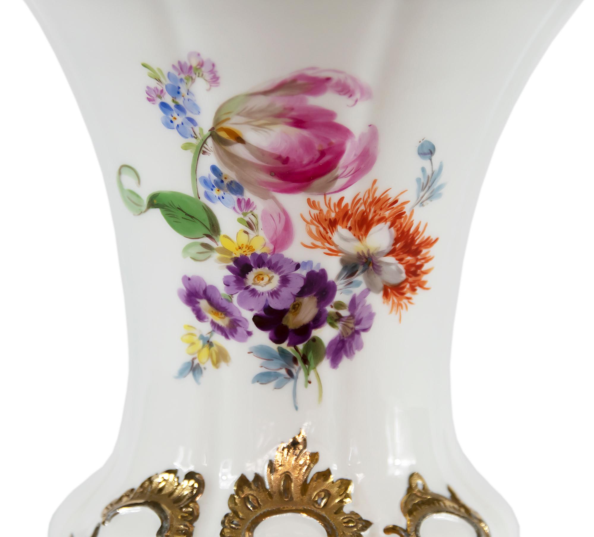 Meissen Porcelain Vase im Zustand „Gut“ in Vilnius, LT