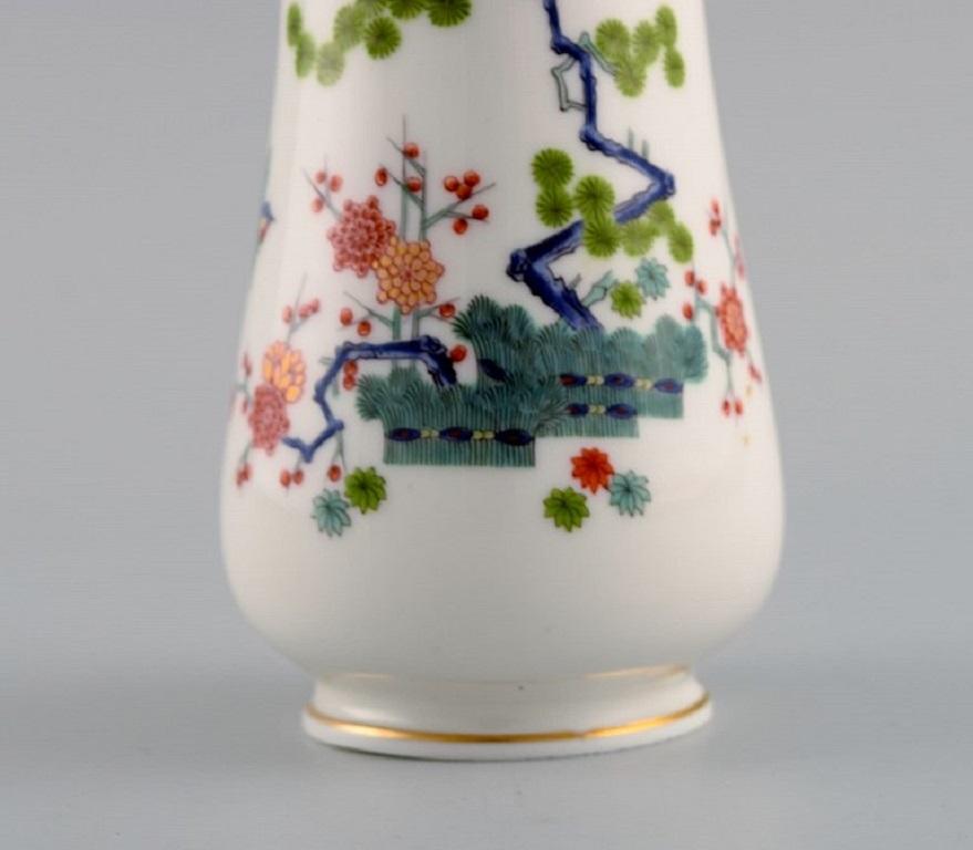 Hand-Painted Meissen porcelain vase with hand-painted branches, flowers and birds. Japanism For Sale