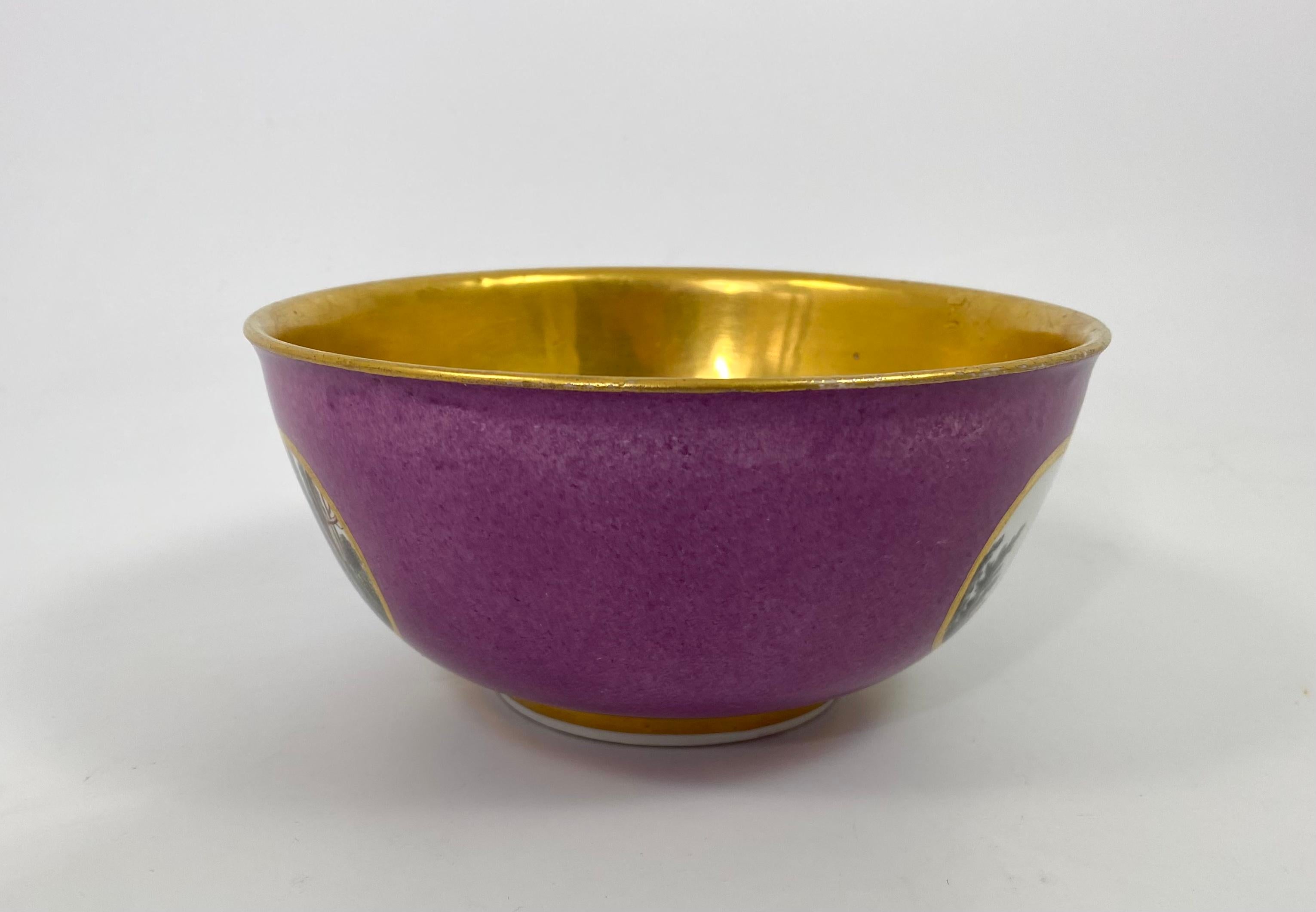 German Meissen ‘Puce Ground’ Porcelain Bowl, C. 1740 For Sale