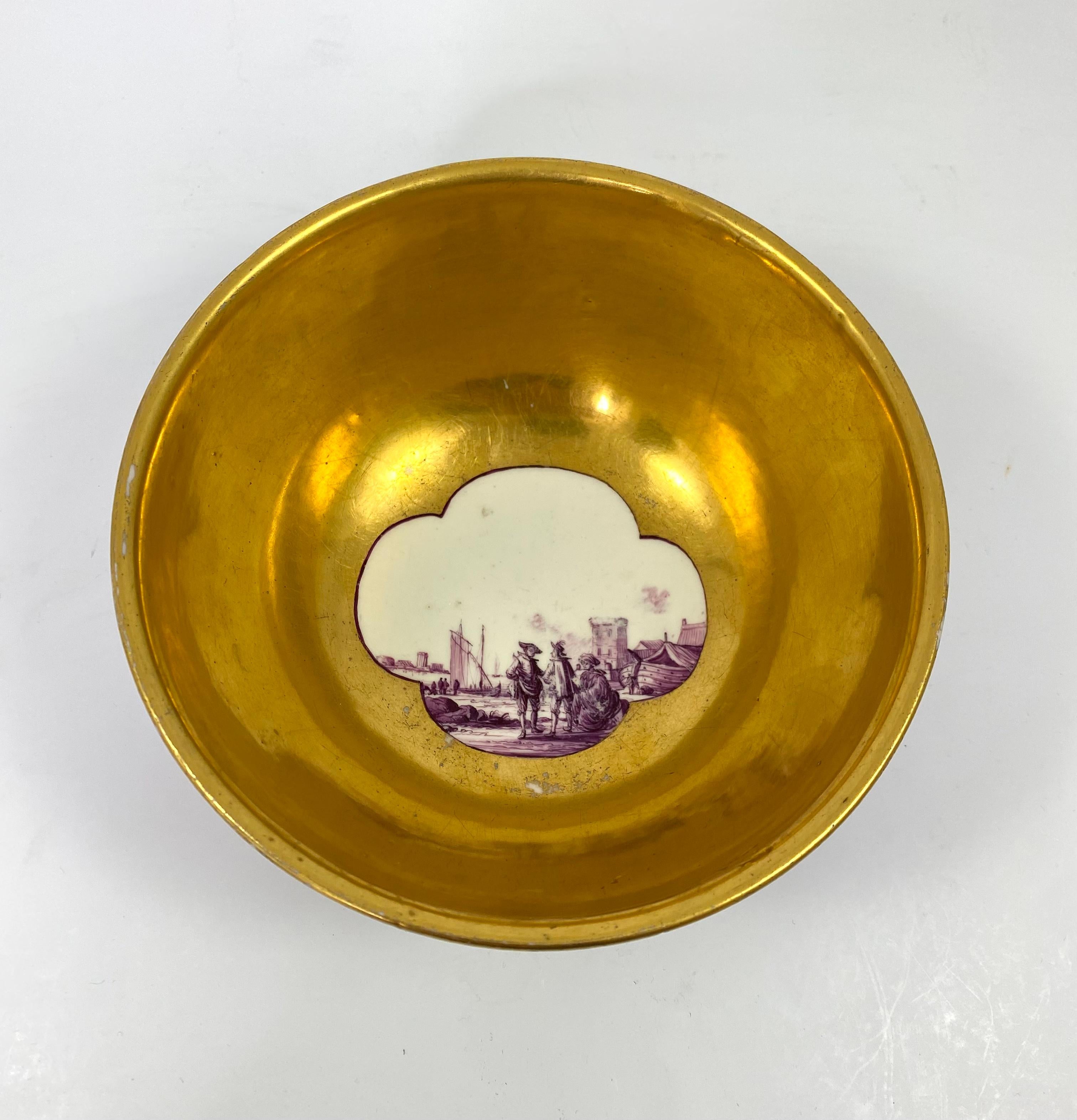 Fired Meissen ‘Puce Ground’ Porcelain Bowl, C. 1740 For Sale