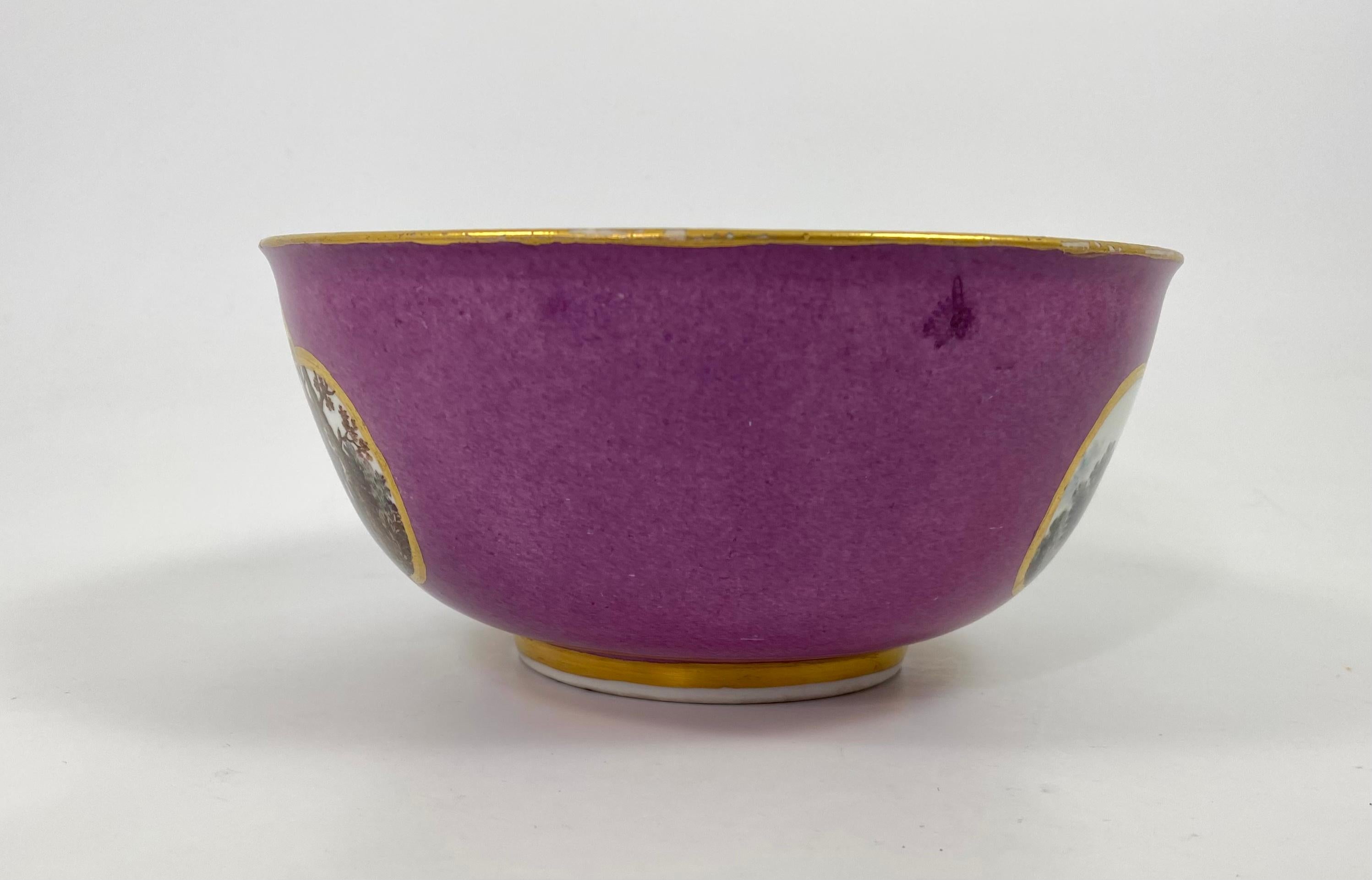 Mid-18th Century Meissen ‘Puce Ground’ Porcelain Bowl, C. 1740 For Sale