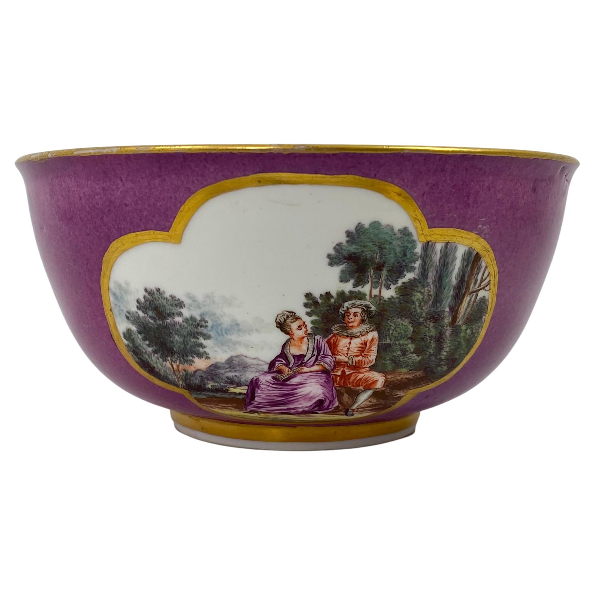 Meissen ‘Puce Ground’ Porcelain Bowl, C. 1740 For Sale