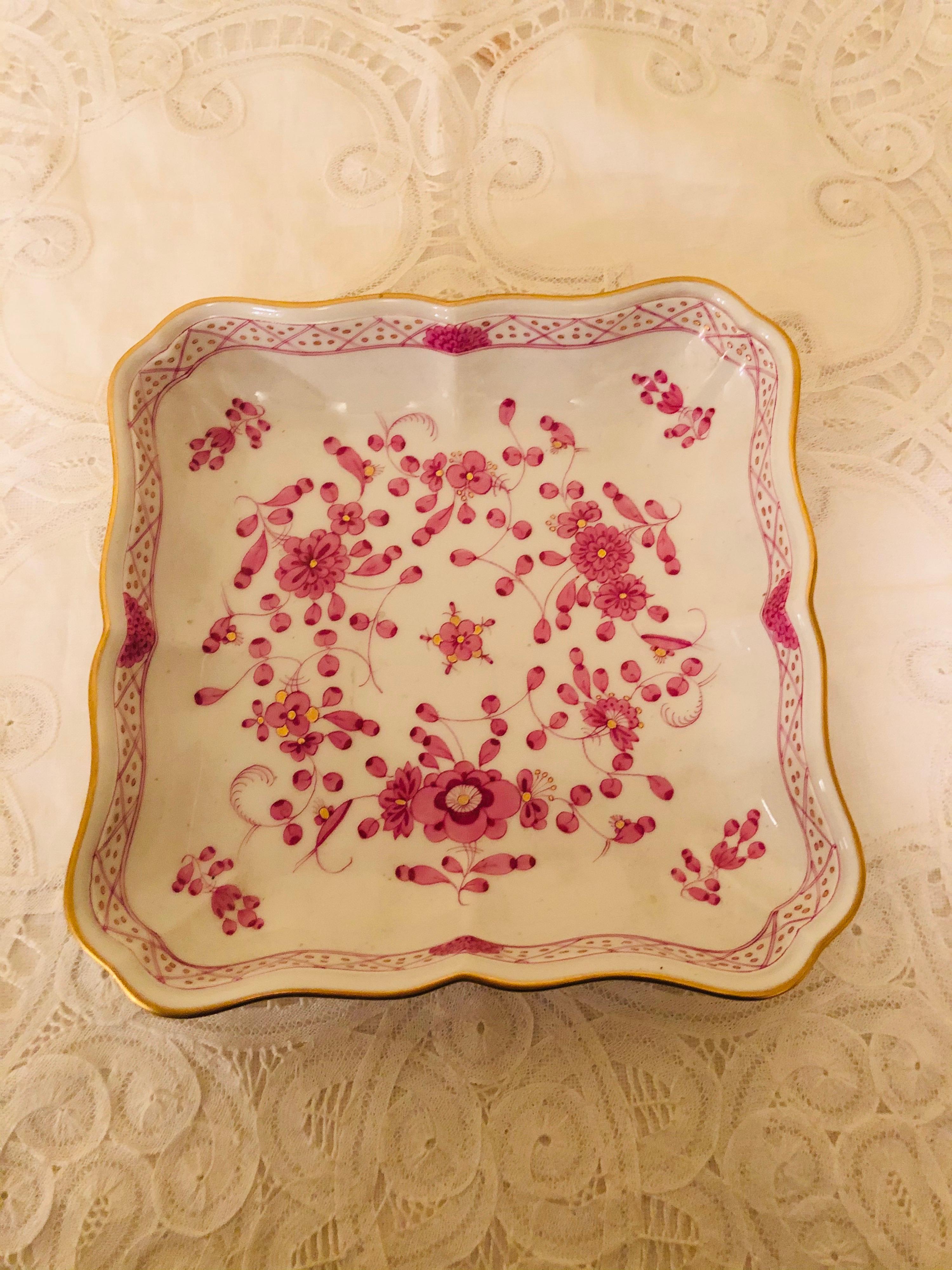Cuenco indio púrpura de Meissen de inusual forma cuadrada Porcelana en venta