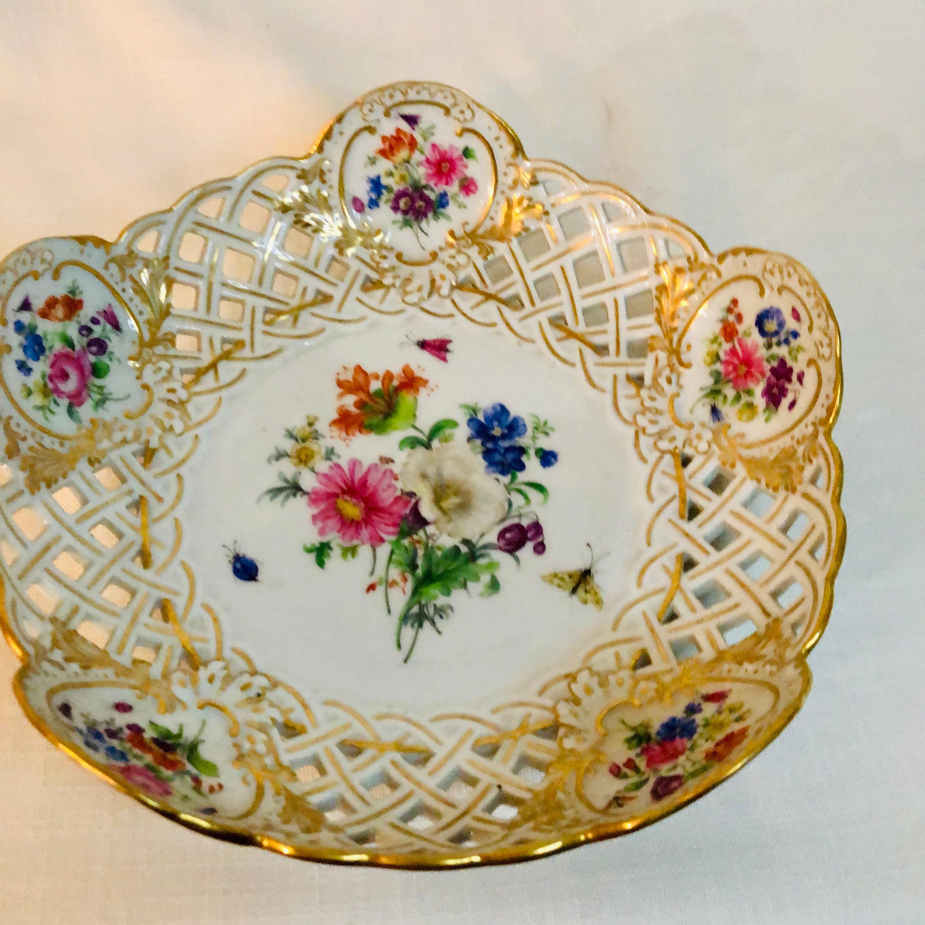 Meissen Reticulated and Fluted Bowl With central Flower Bouquet and Insects For Sale 5