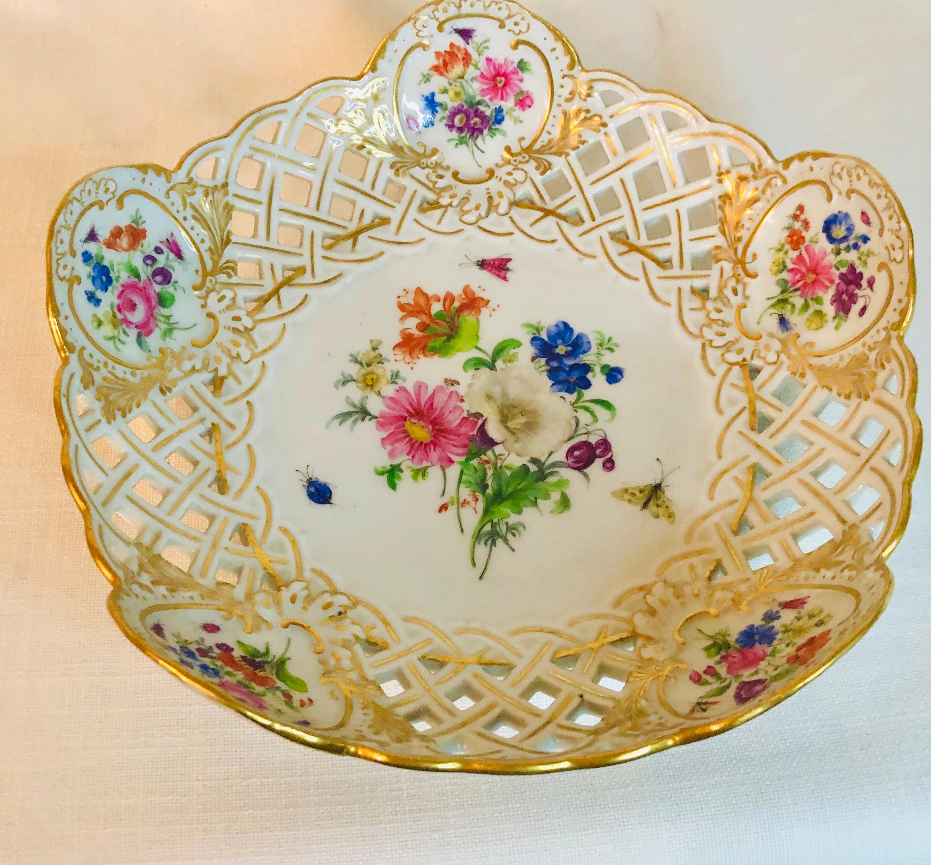 Meissen Reticulated and Fluted Bowl With central Flower Bouquet and Insects For Sale 6