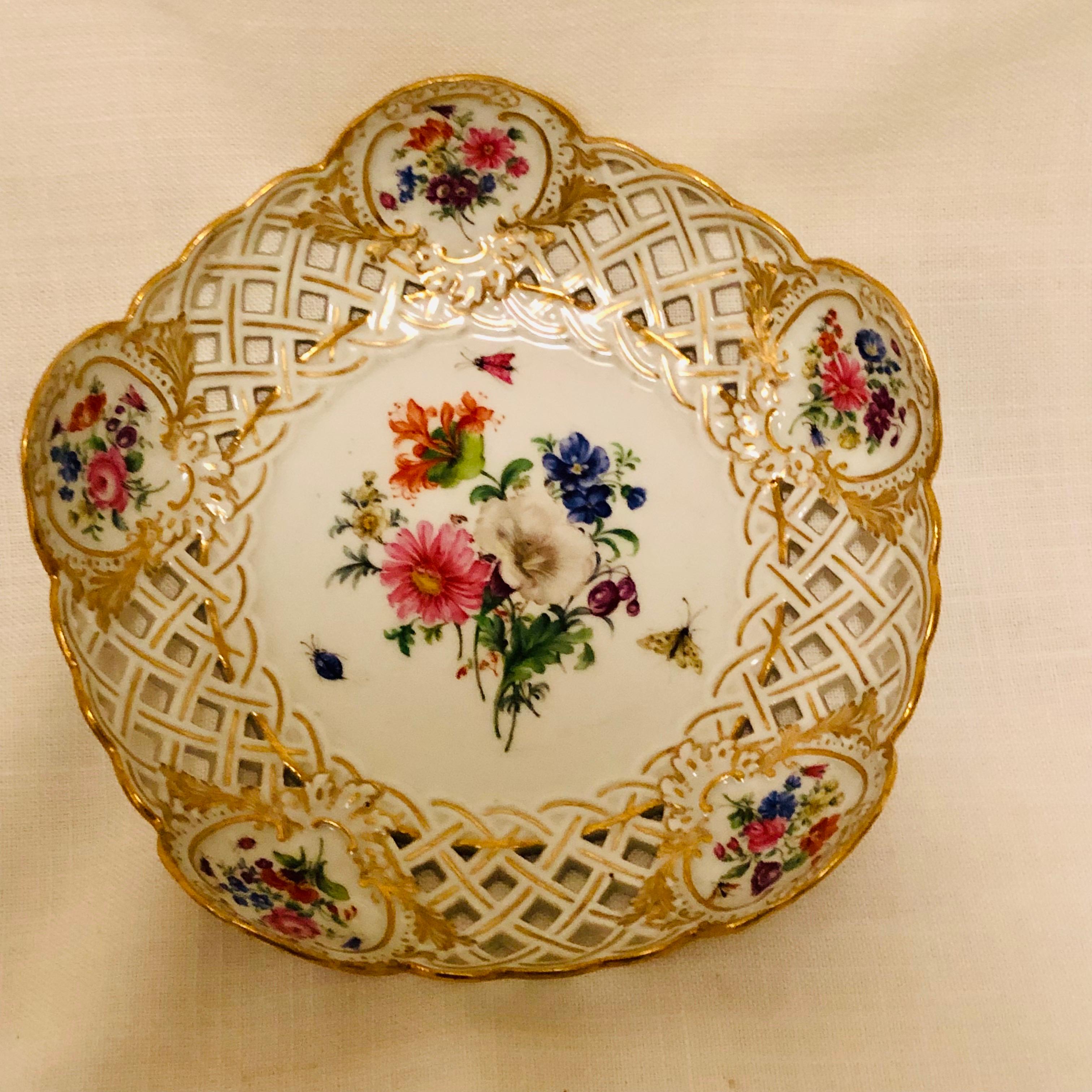 Meissen Reticulated and Fluted Bowl With central Flower Bouquet and Insects For Sale 7