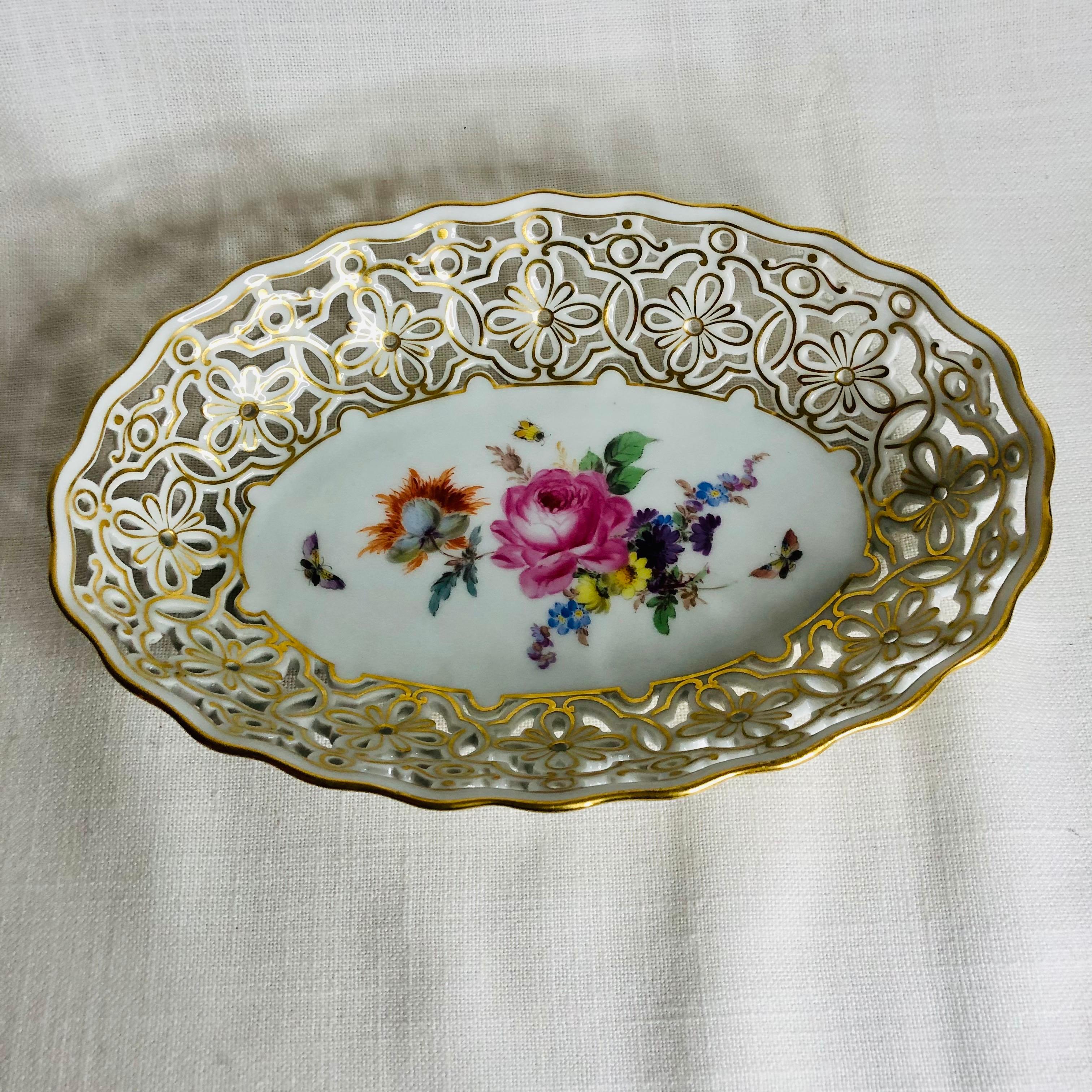 Meissen Reticulated Bowl With Flower Bouquet & Accents of Butterflies & Insects For Sale 1