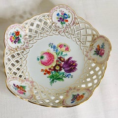 Meissen Reticulated Fluted Bowl with a Bright & Colorful Central Flower Bouquet