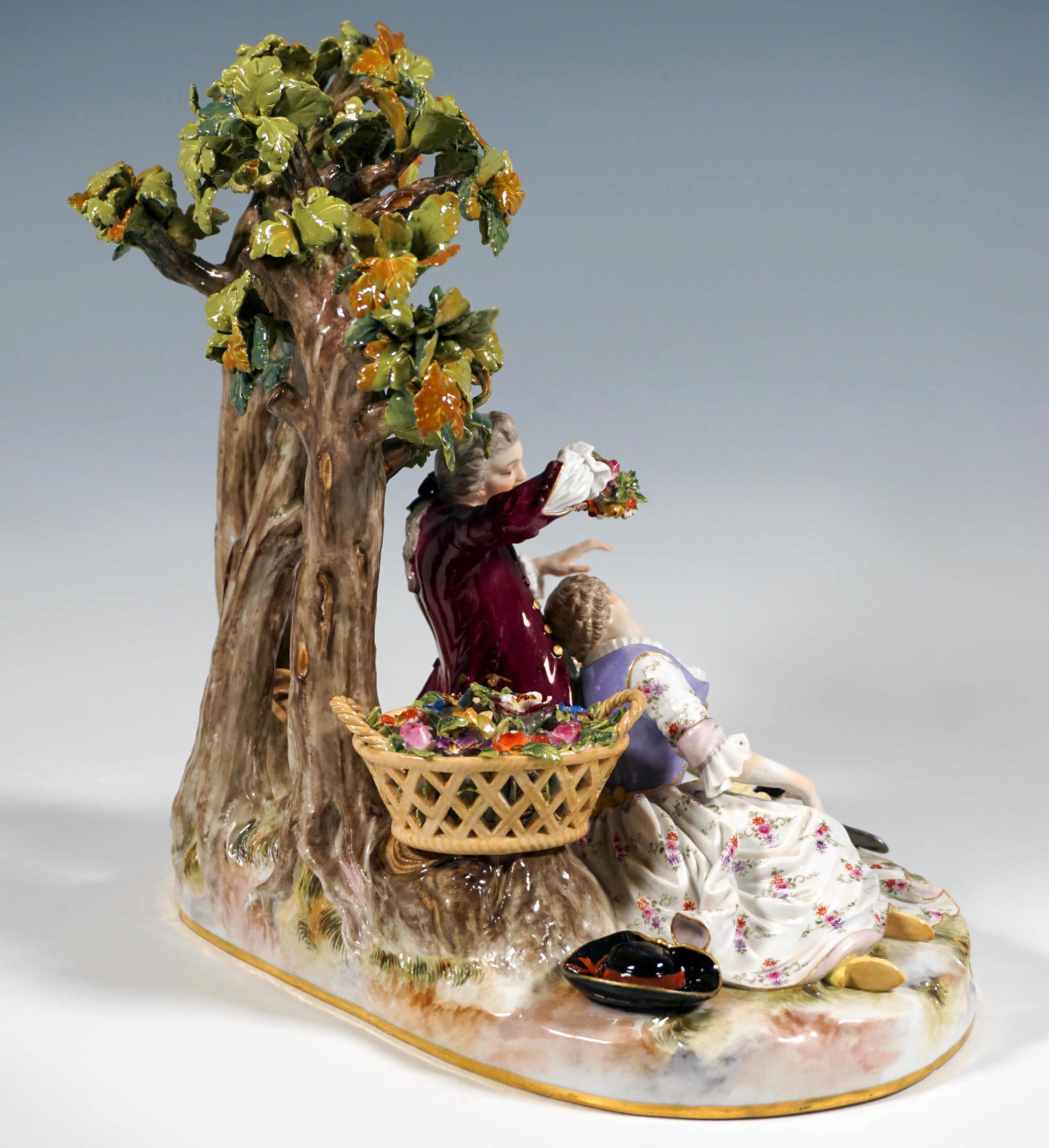 Grupo rococó de Meissen, Pareja Shpherd bajo los árboles, por J.J. Kaendler, Ca 1860 Alemán en venta