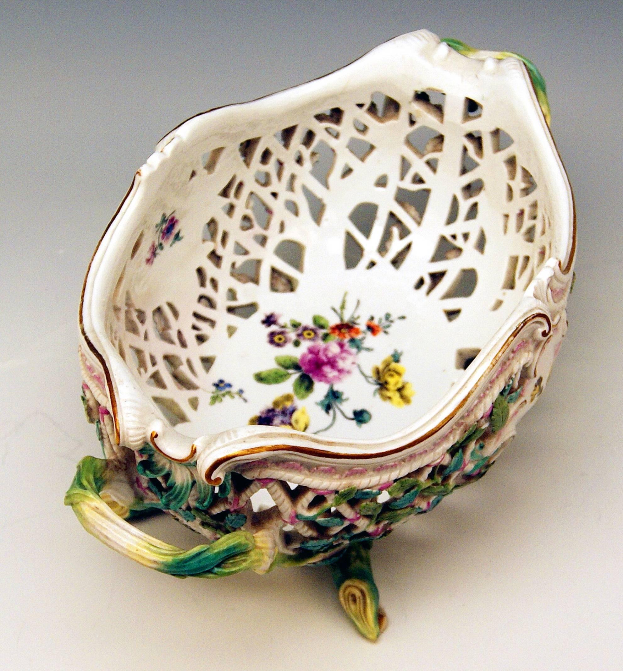Painted Meissen Rococo Large Oval Reticulated Basket Bowl with Flowers, circa 1763-1773