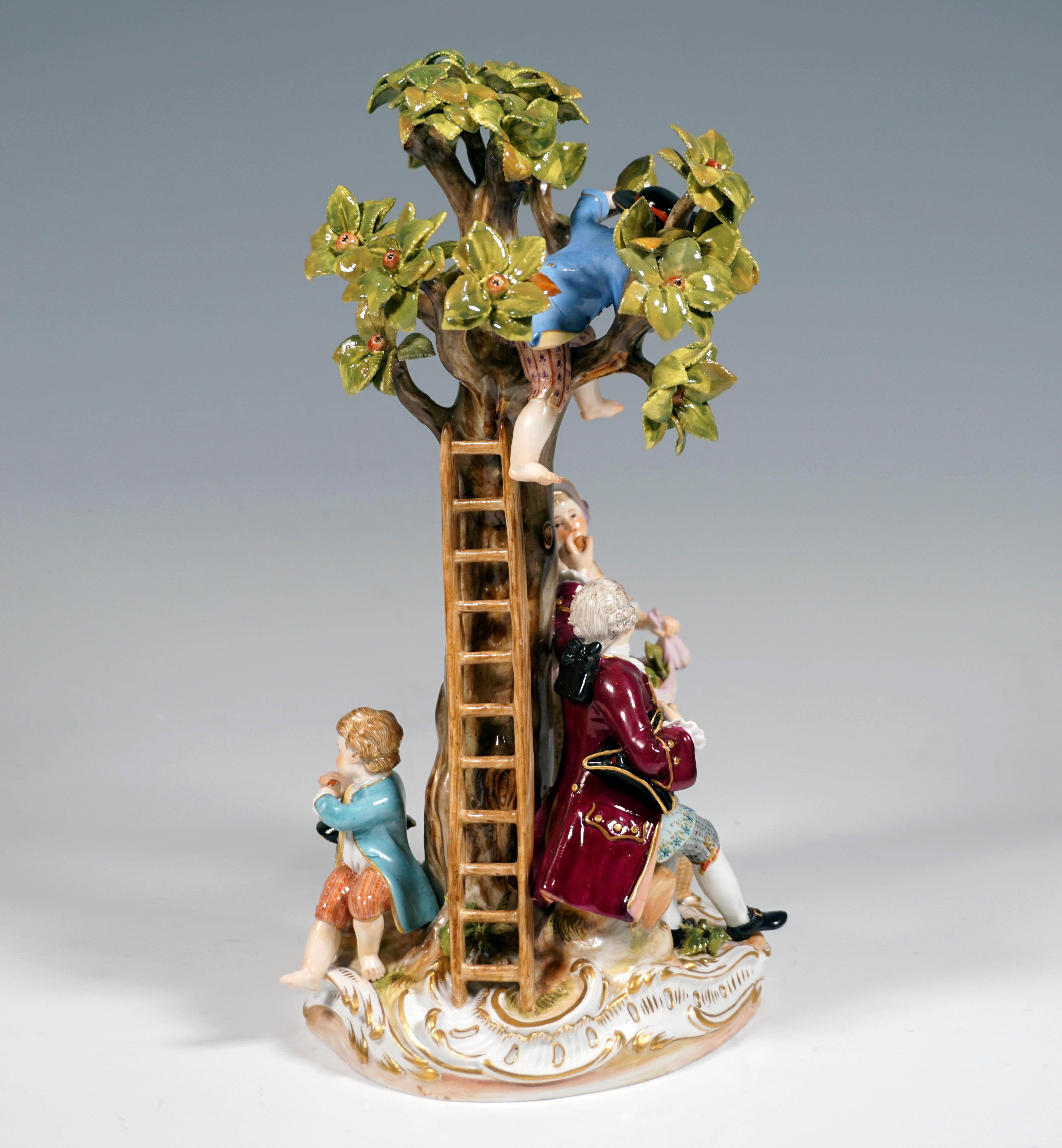Meissen Rococo Style Gardener Group, 'Apple Harvest', by Kaendler, Germany, 1850 In Good Condition For Sale In Vienna, AT