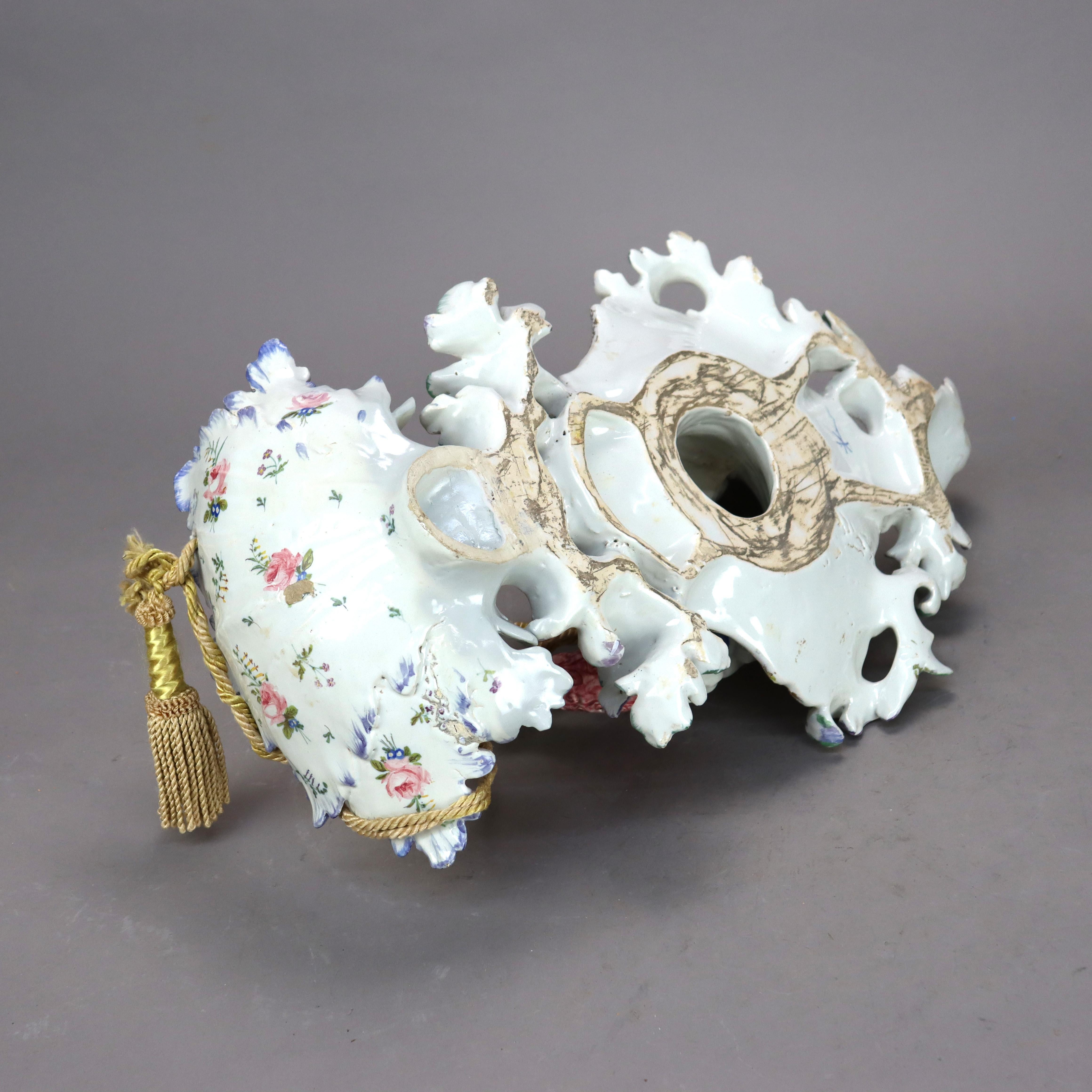 Meissen School High Glaze Porcelain Figural & Floral Wall Sconce with Boy 20thC For Sale 2