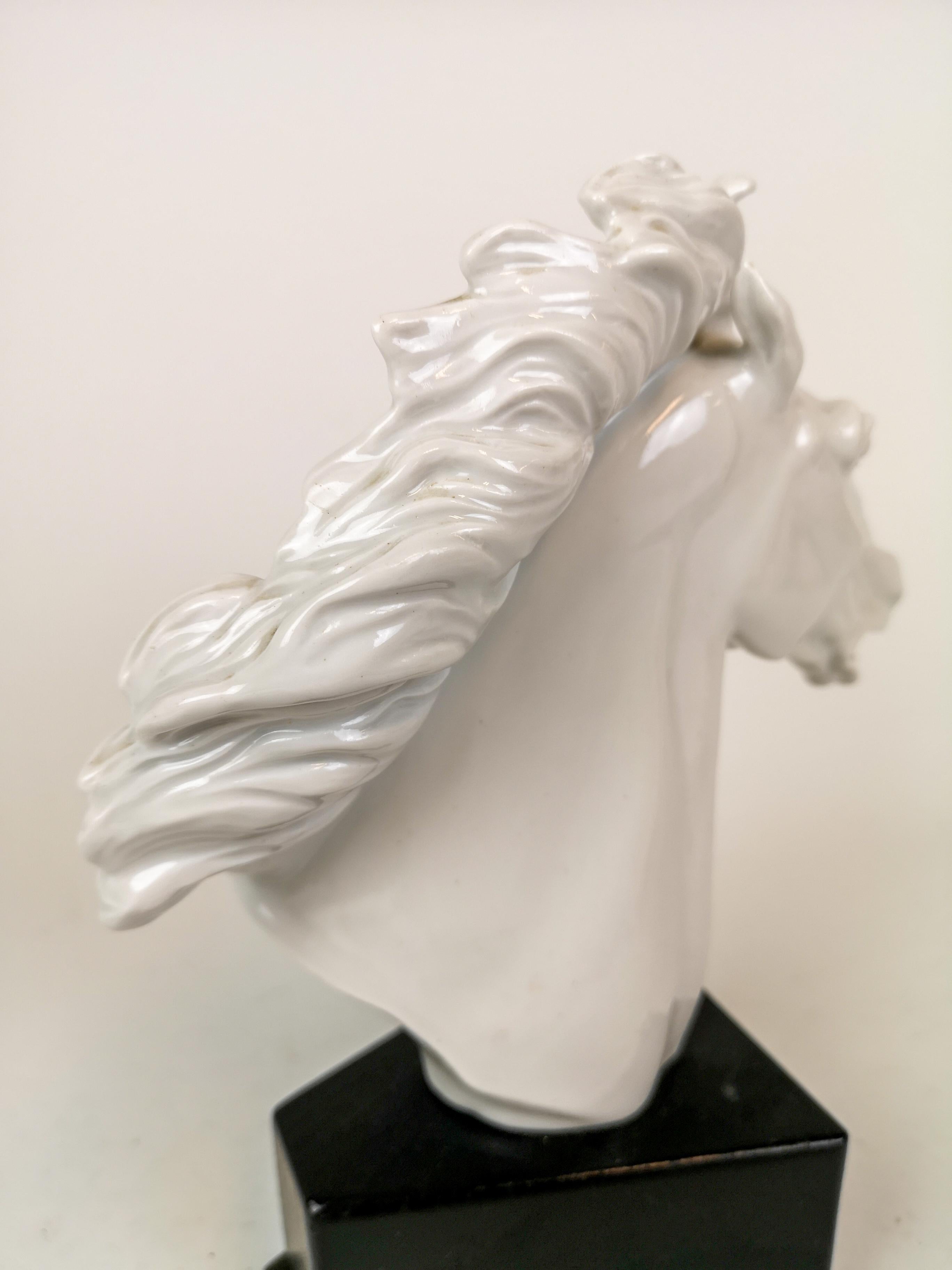 Meissen Sculpture of a Horse Erich Oehme, 1949 In Good Condition In Hillringsberg, SE