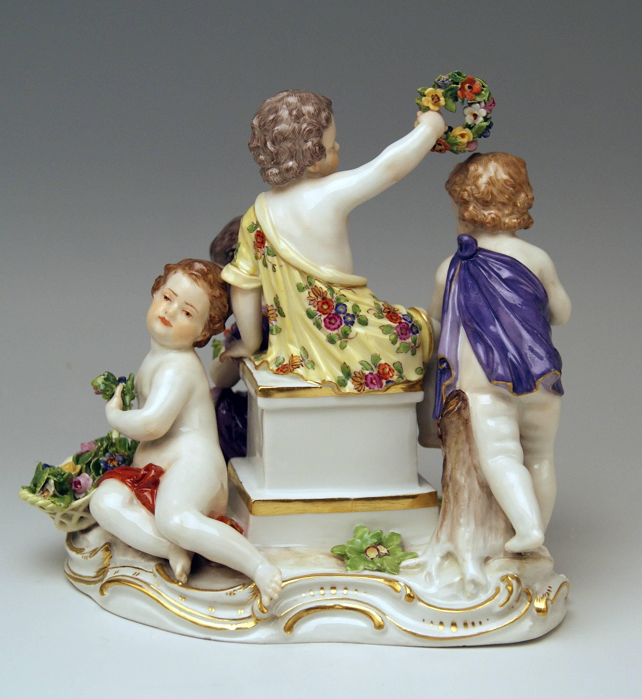 Peint Figurines de Cupidons des saisons de Meissen Allégorie du printemps Modèle 2502 Kaendler en vente