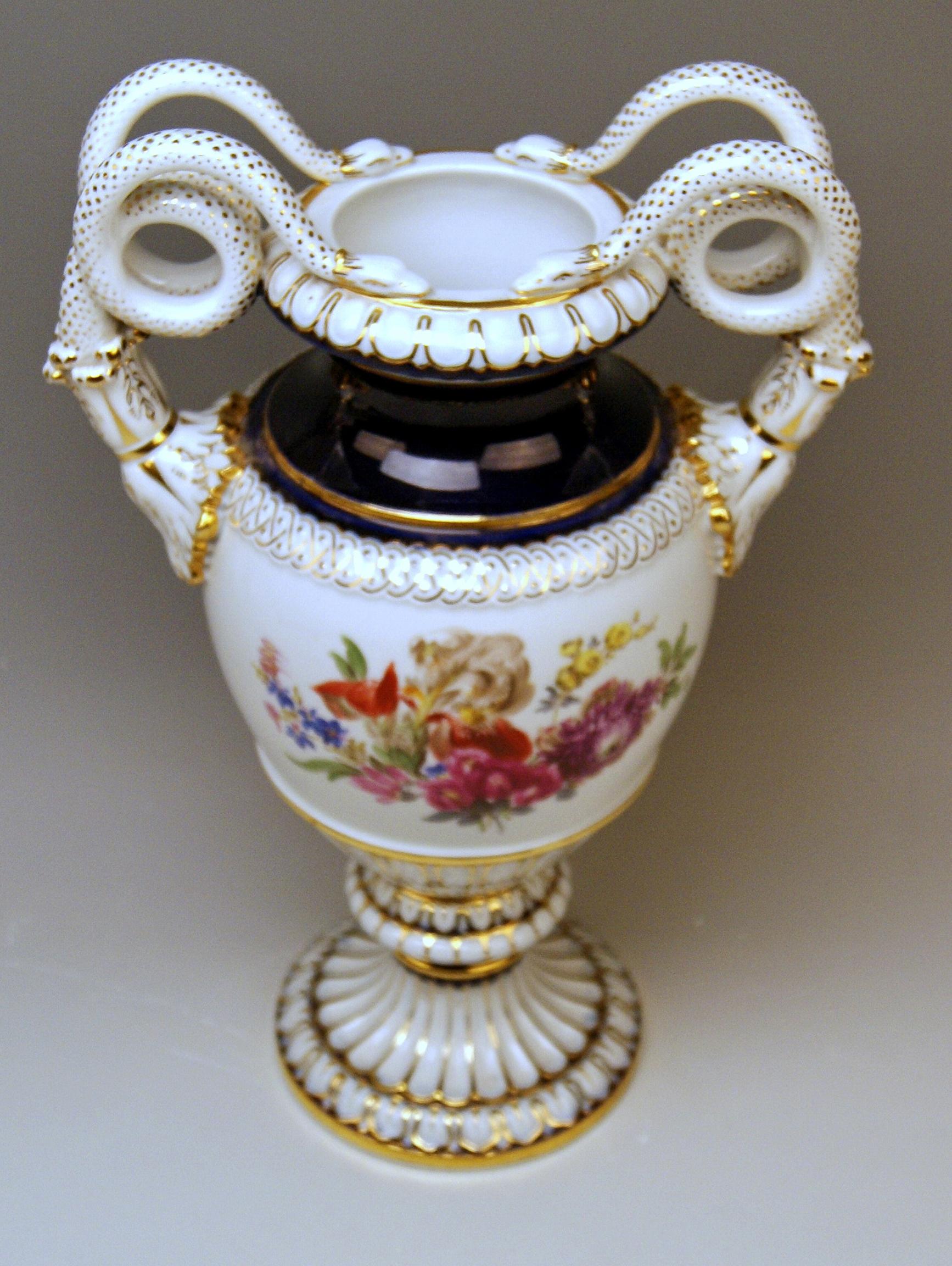 Neoclassical Revival Meissen Snake Handles Vase Painted by Leuteritz, circa 1870