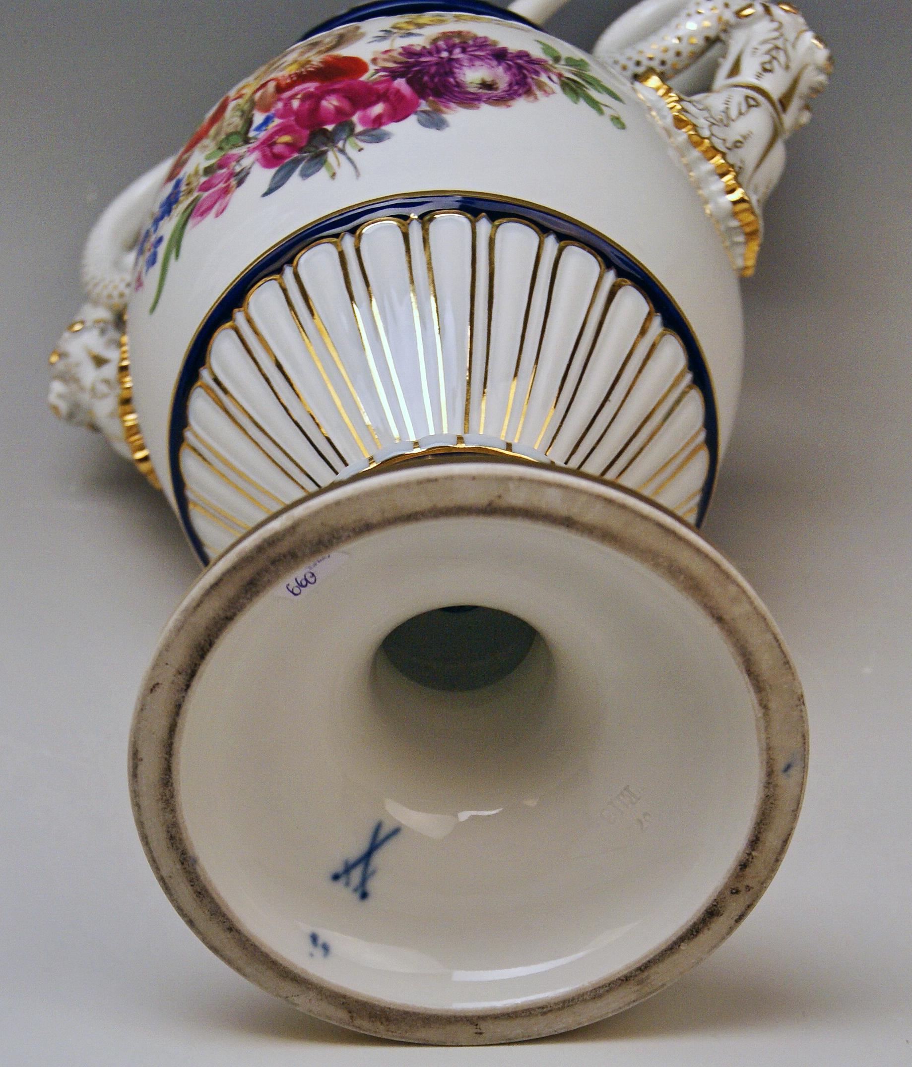 Meissen Snake Handles Vase Painted by Leuteritz, circa 1870 In Excellent Condition In Vienna, AT