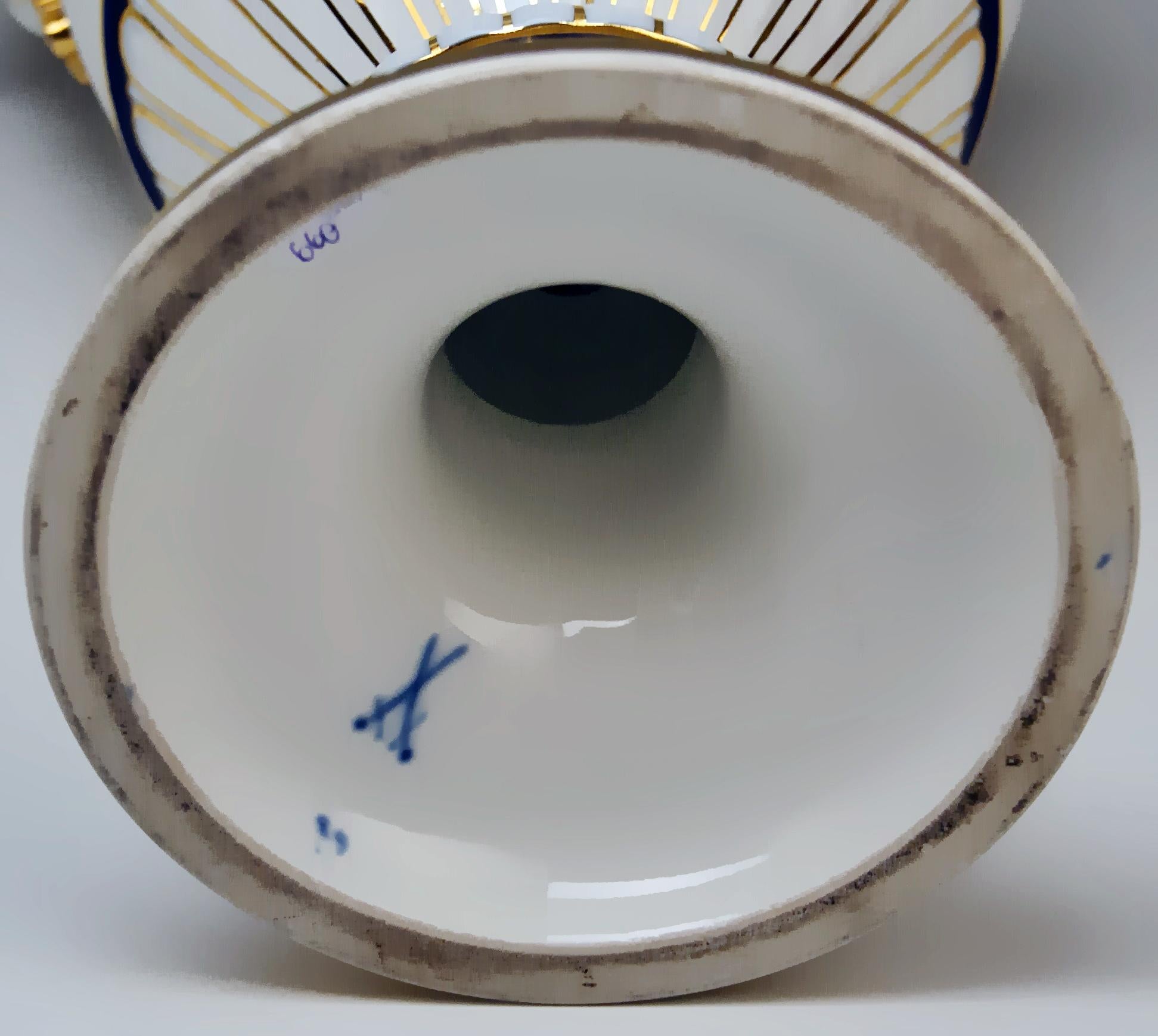 Late 19th Century Meissen Snake Handles Vase Painted by Leuteritz, circa 1870