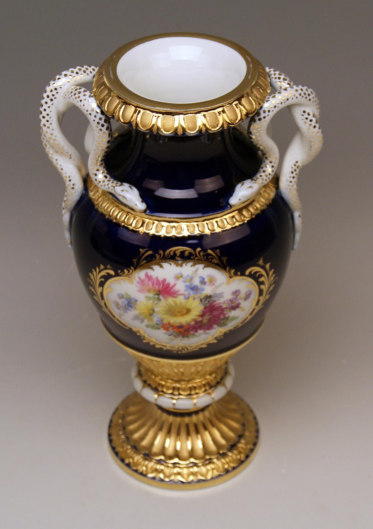 German Meissen Snake Handles Vase Painted Model E 153 Designed by Leuteritz, circa 1870