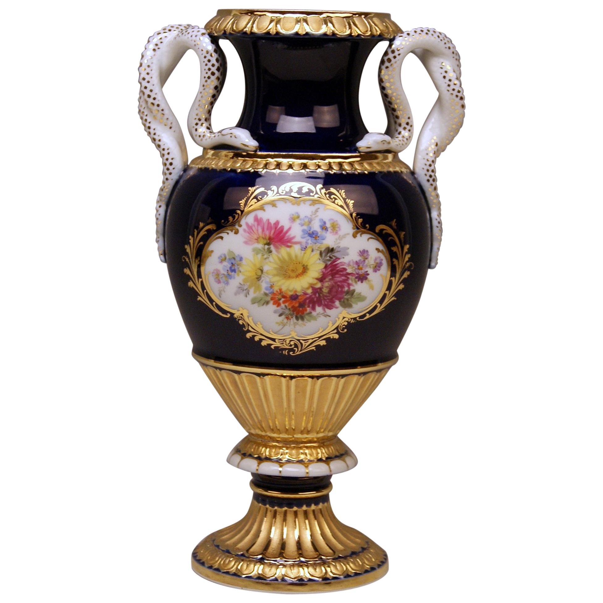 Meissen Snake Handles Vase Painted Model E 153 Designed by Leuteritz, circa 1870