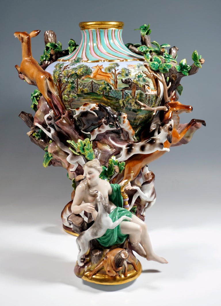 Meissen Splendid Element Vase 'The Earth', by J.J. Kaendler, Germany, ca 1880 For Sale 4