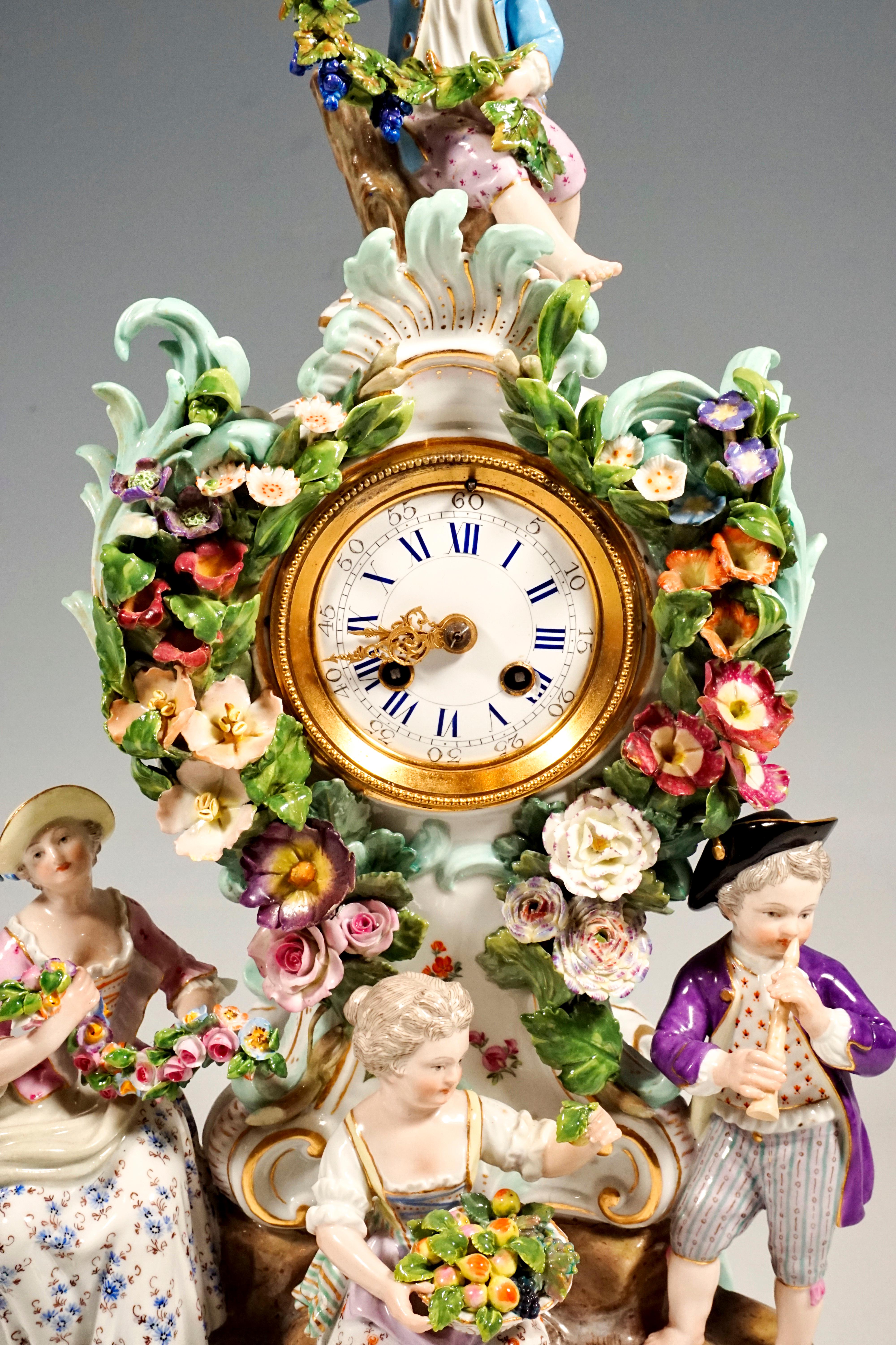 Meissen Splendour Clock with Gardener Figures by E.A. Leuteritz, circa 1880 1