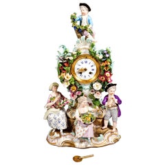 Horloge Splendeur de Meissen avec figures de jardiniers par E.A. Leuteritz:: vers 1880