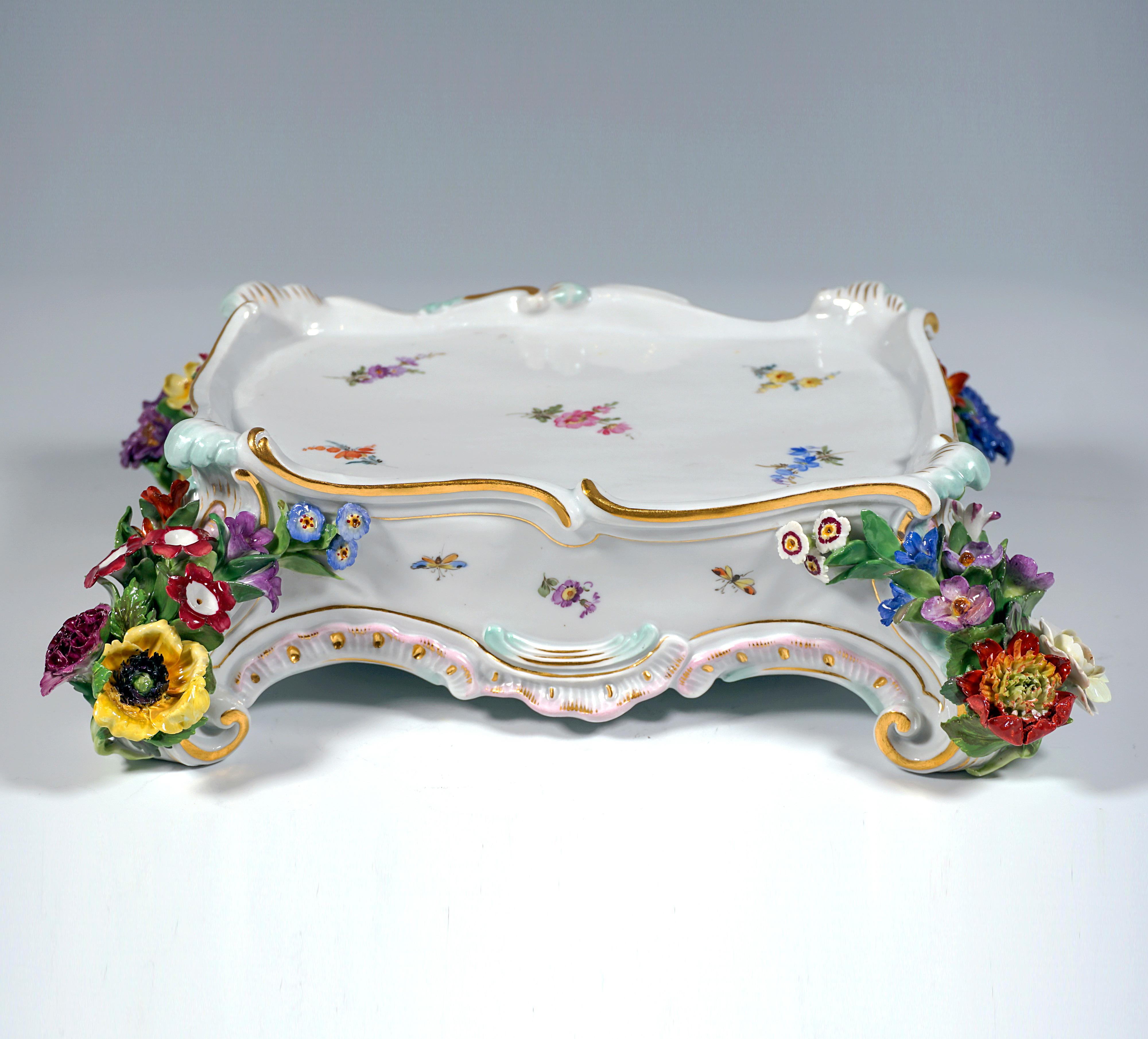 Orologio Splendore di Meissen con figure di giardinieri su piedistallo di Leuteritz, 1880 ca. in vendita 5